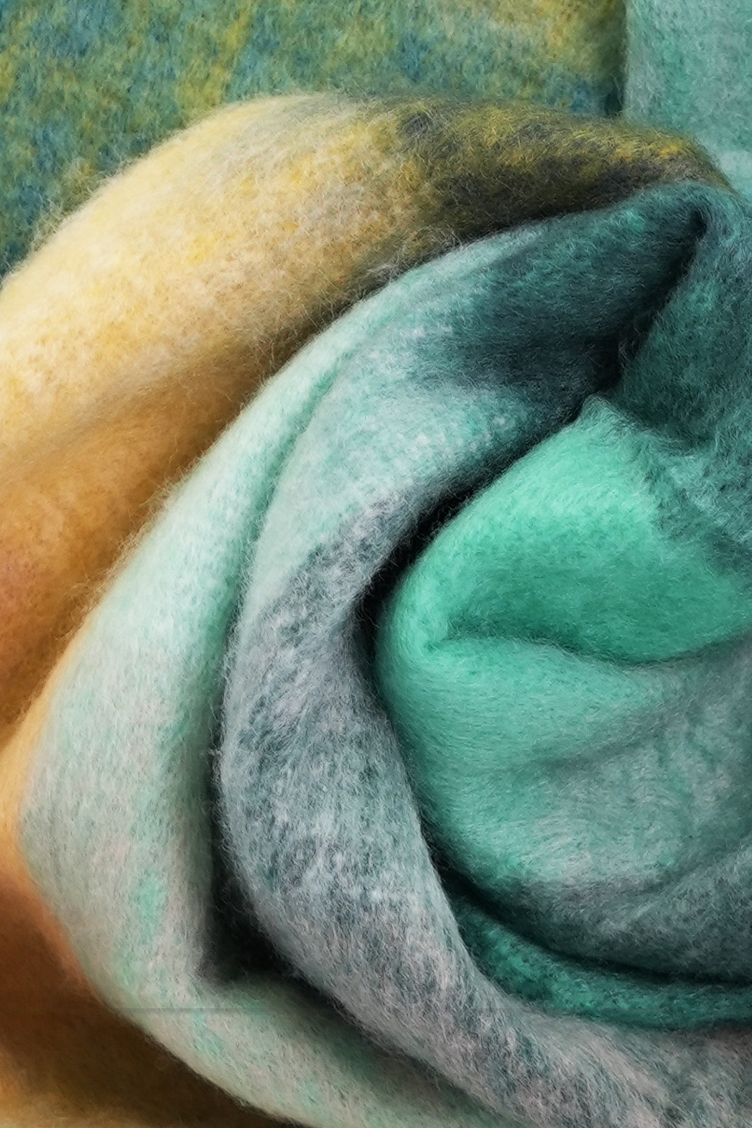 allie-green-blue-colourblock-square-heavyweight-scarf-close-up