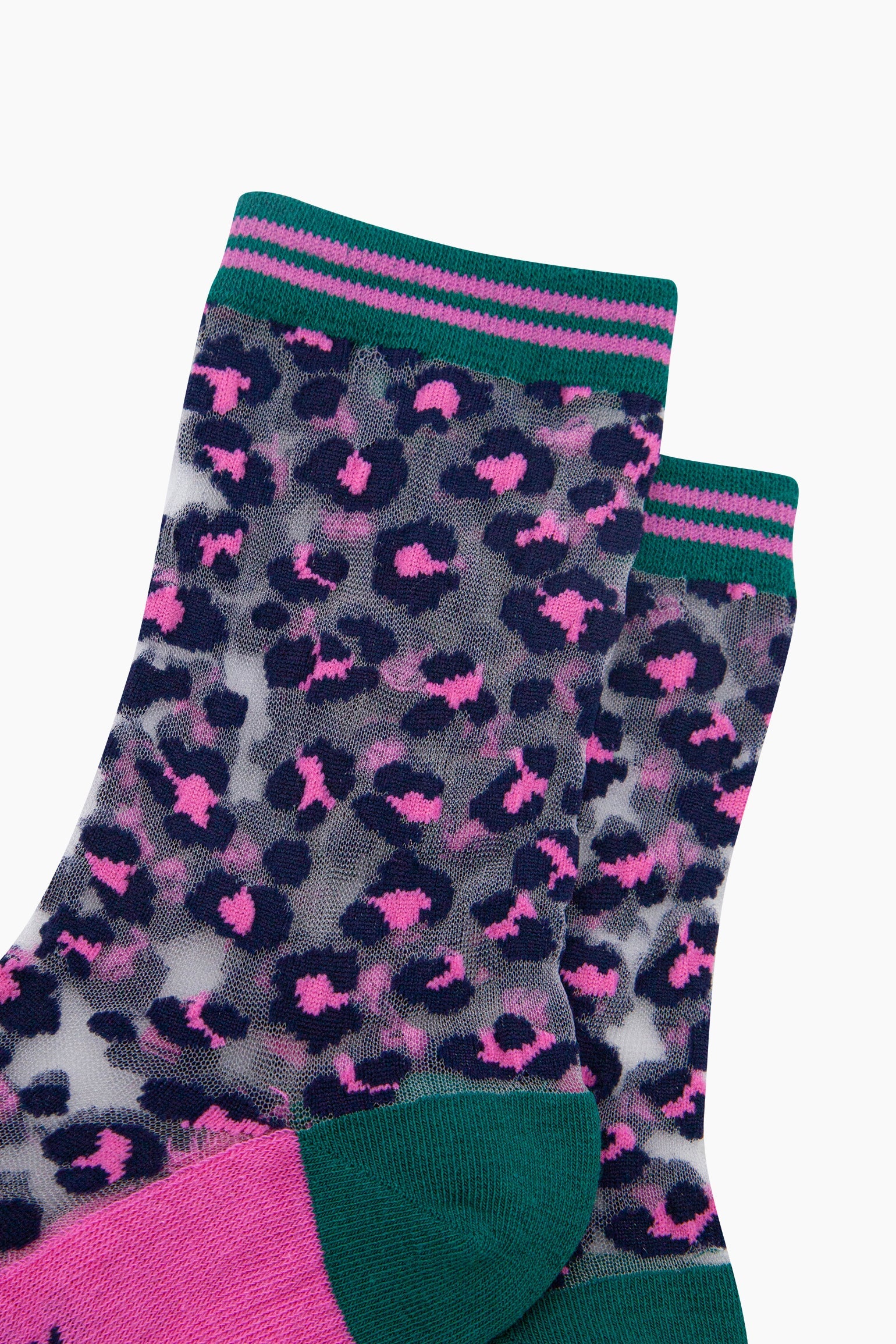 Leopard-Print-Combed-Cotton-Sheer-Pop-Socks-in-Green/Pink-Closeup
