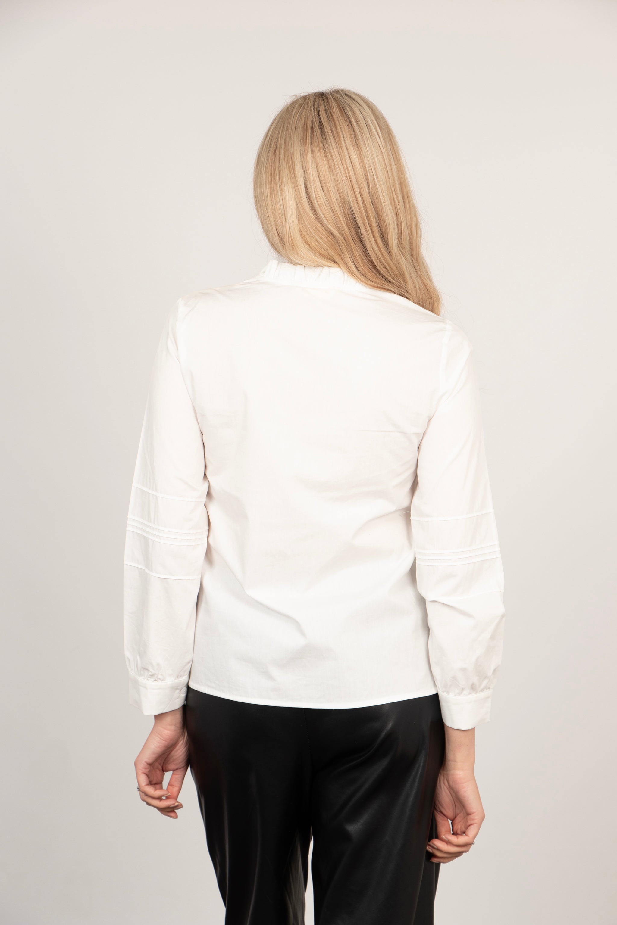 Ophelia Grandad Collar Shirt - White, Pleated