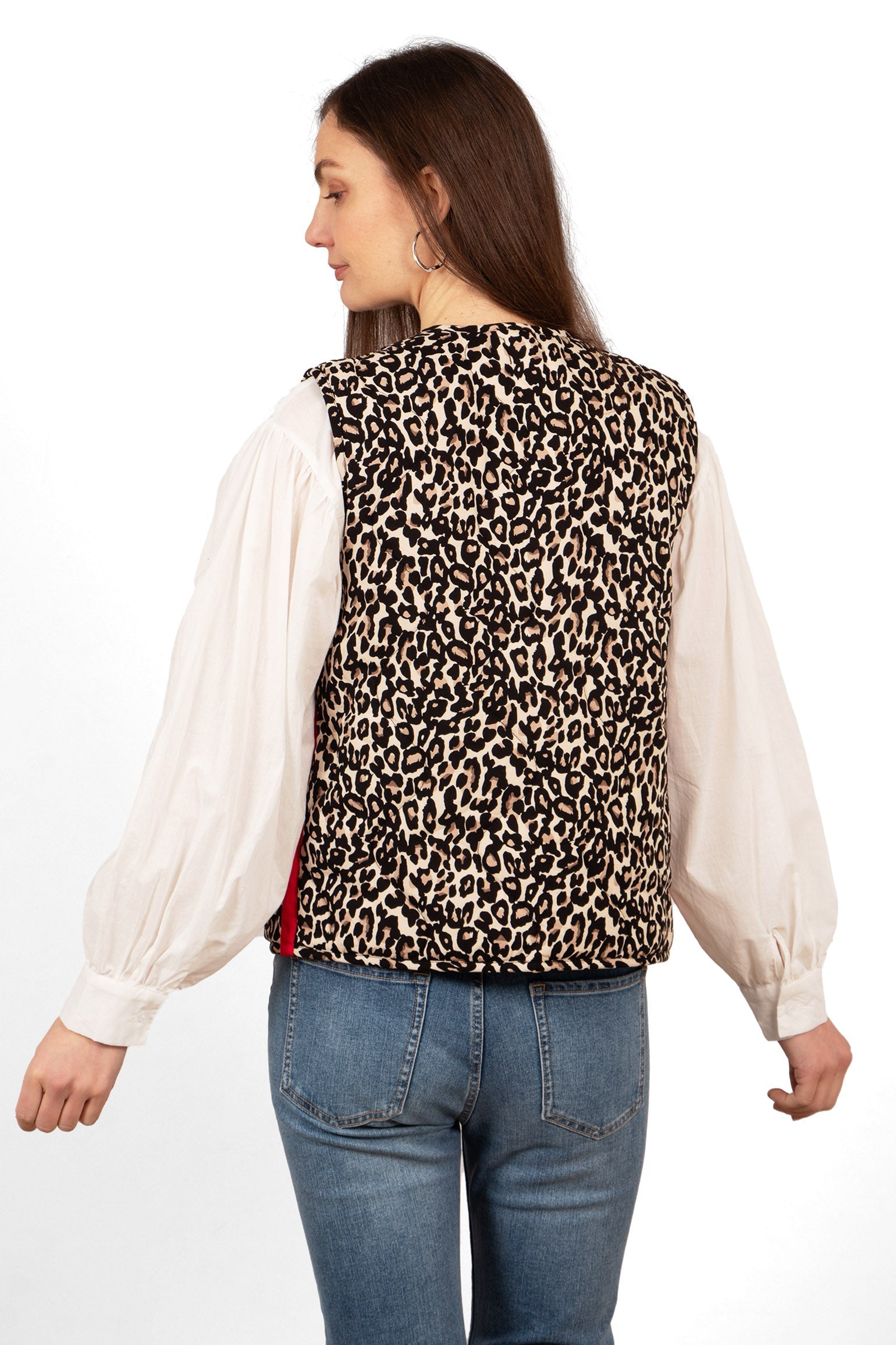 rear view of the leopard print quilted gilet