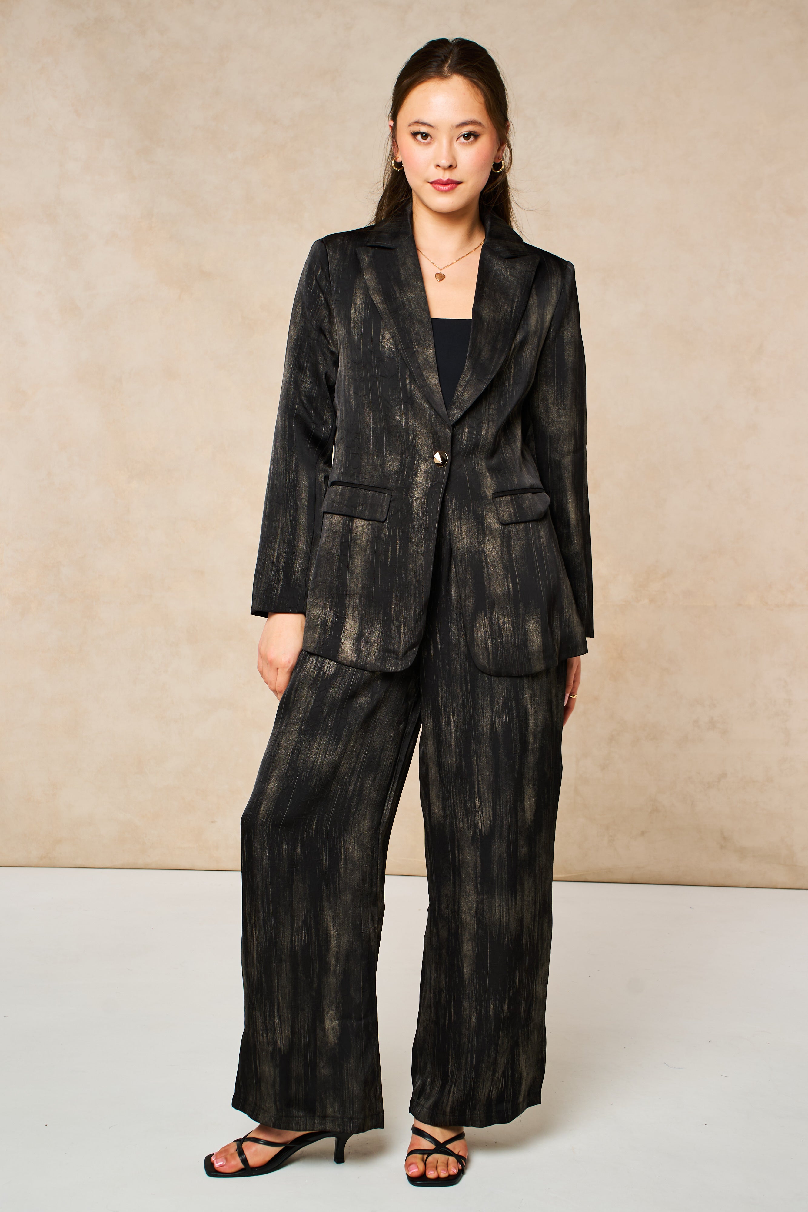 tatum-boyfriend-blazer-black-gold-metallic-brushstroke-carter-wide-leg-trousers-metallic-brushstroke-matching-set-suit