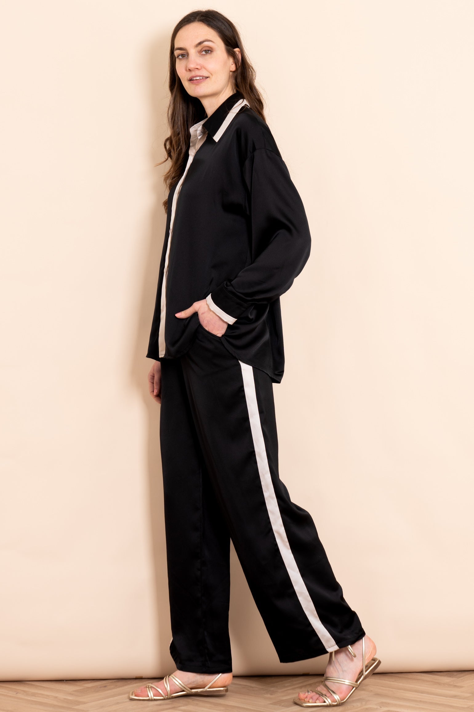 sonnie-wide-leg-trousers-black-cream-contrasting-stripe-co-ord-blouse