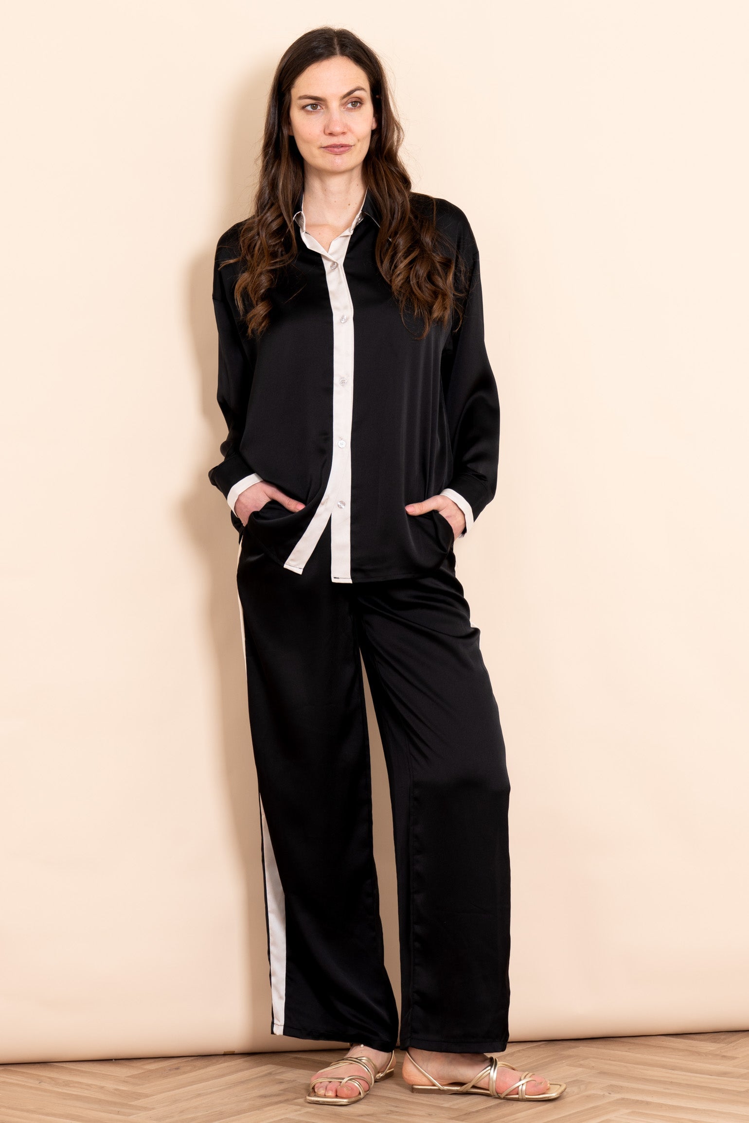 birdie-long-sleeve-blouse-black-cream-contrast-stripe-matching-trousers