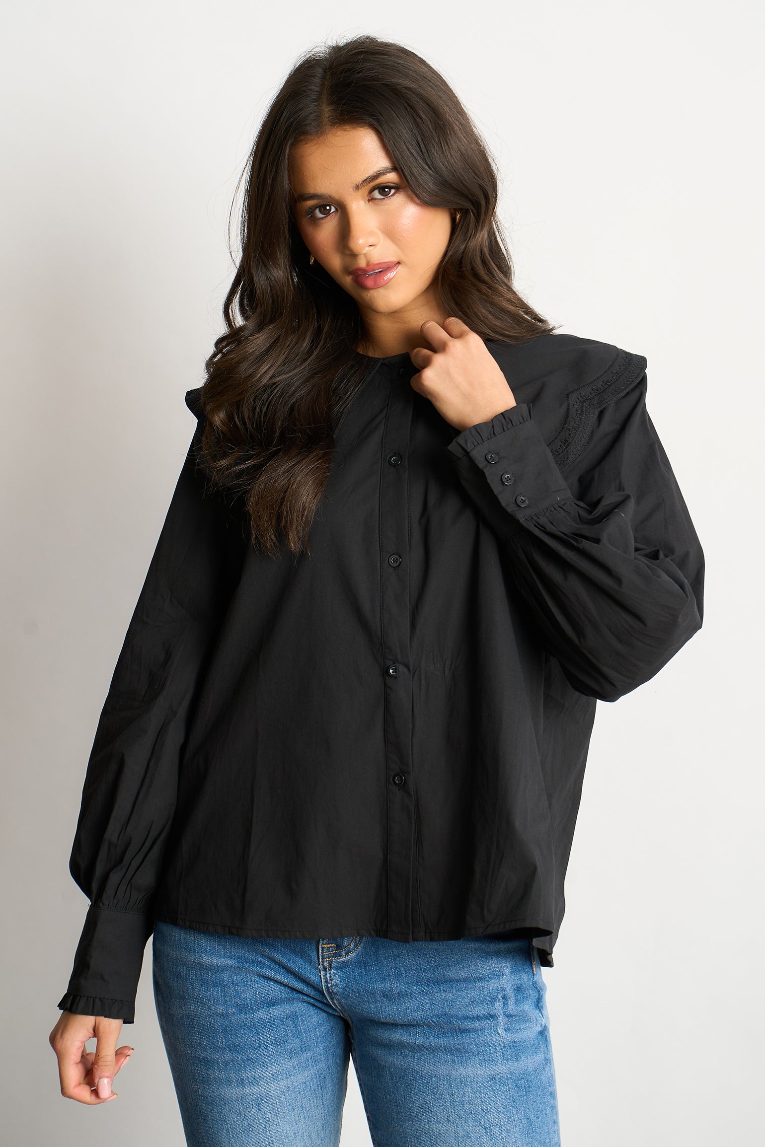 cammie-long-sleeve-cotton-shirt-black-pilgrim-collar-button-front