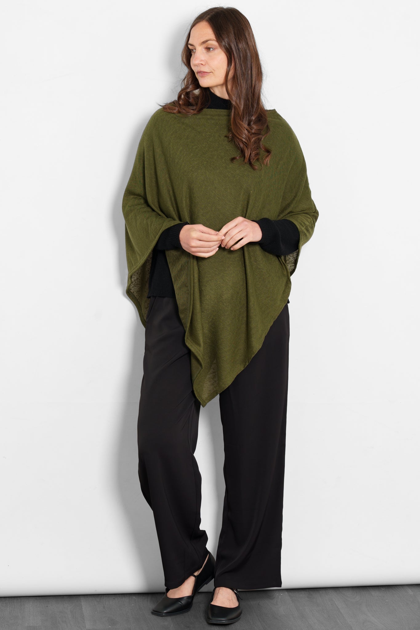 Kim Lightweight Poncho Top One Size - Khaki