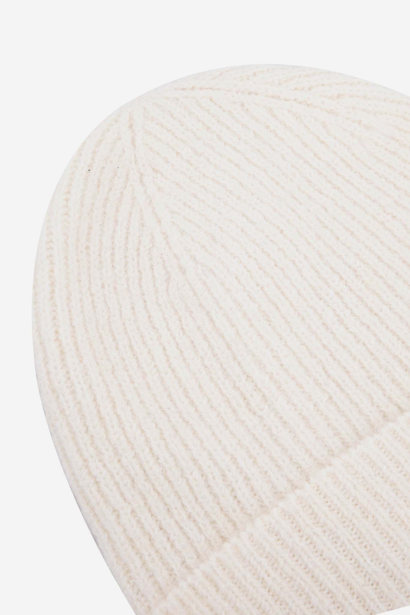 kit-cream-wool-blend-beanie-hat-close-up-ribbed-knitted