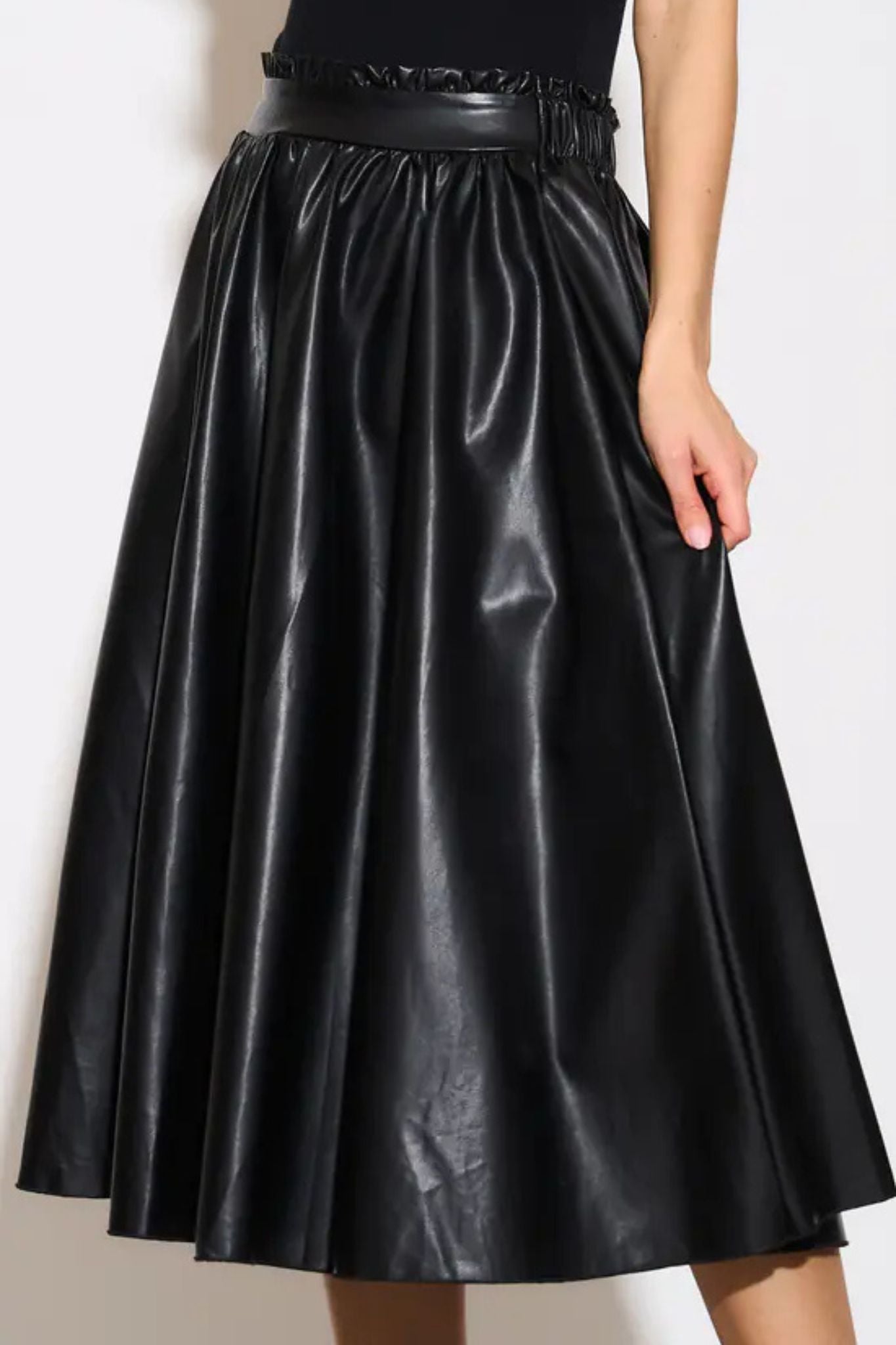 phoebe-a-line-midi-skirt-black-faux-leather-2