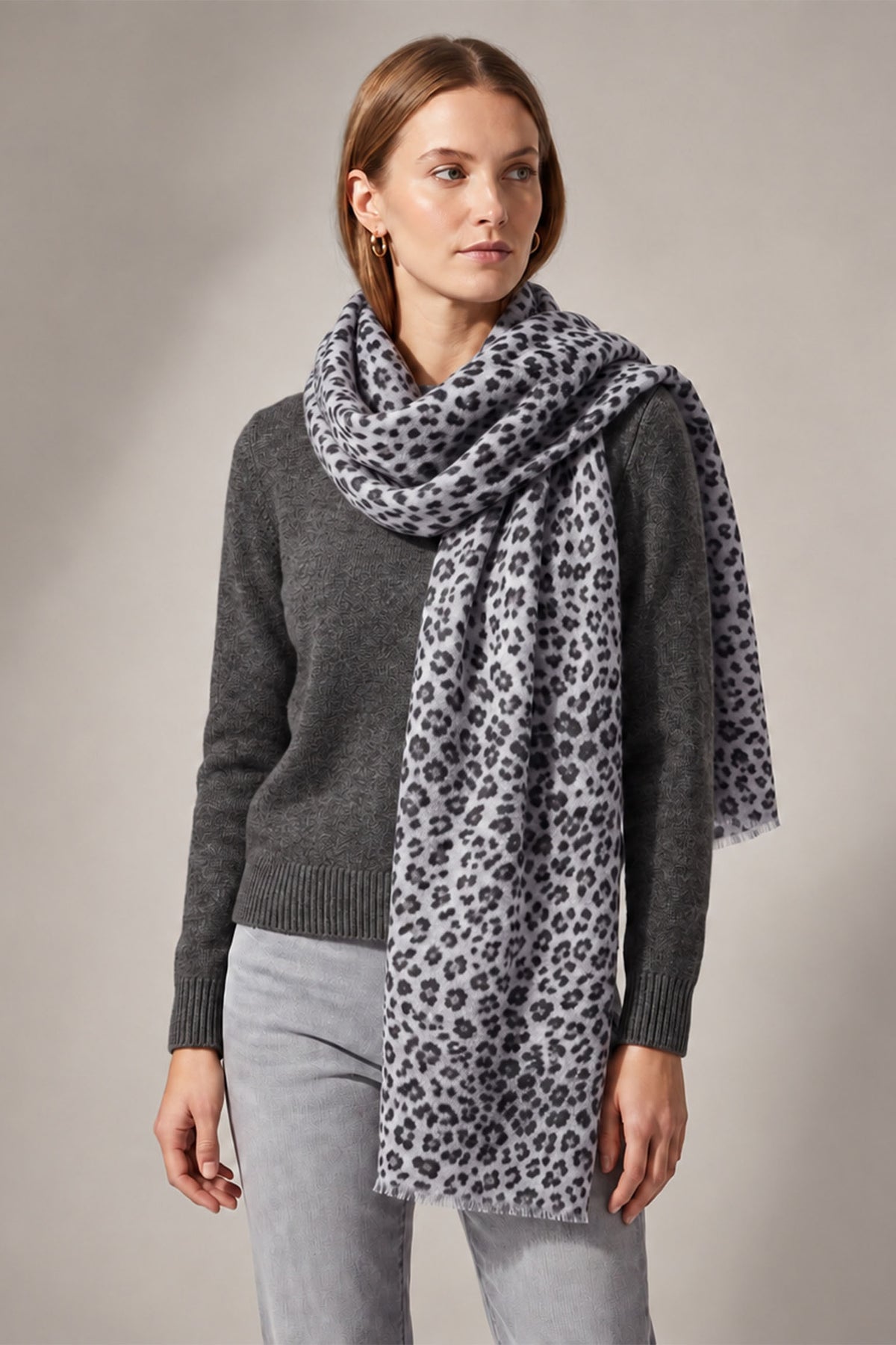 white-leopard-lightweight-scarf