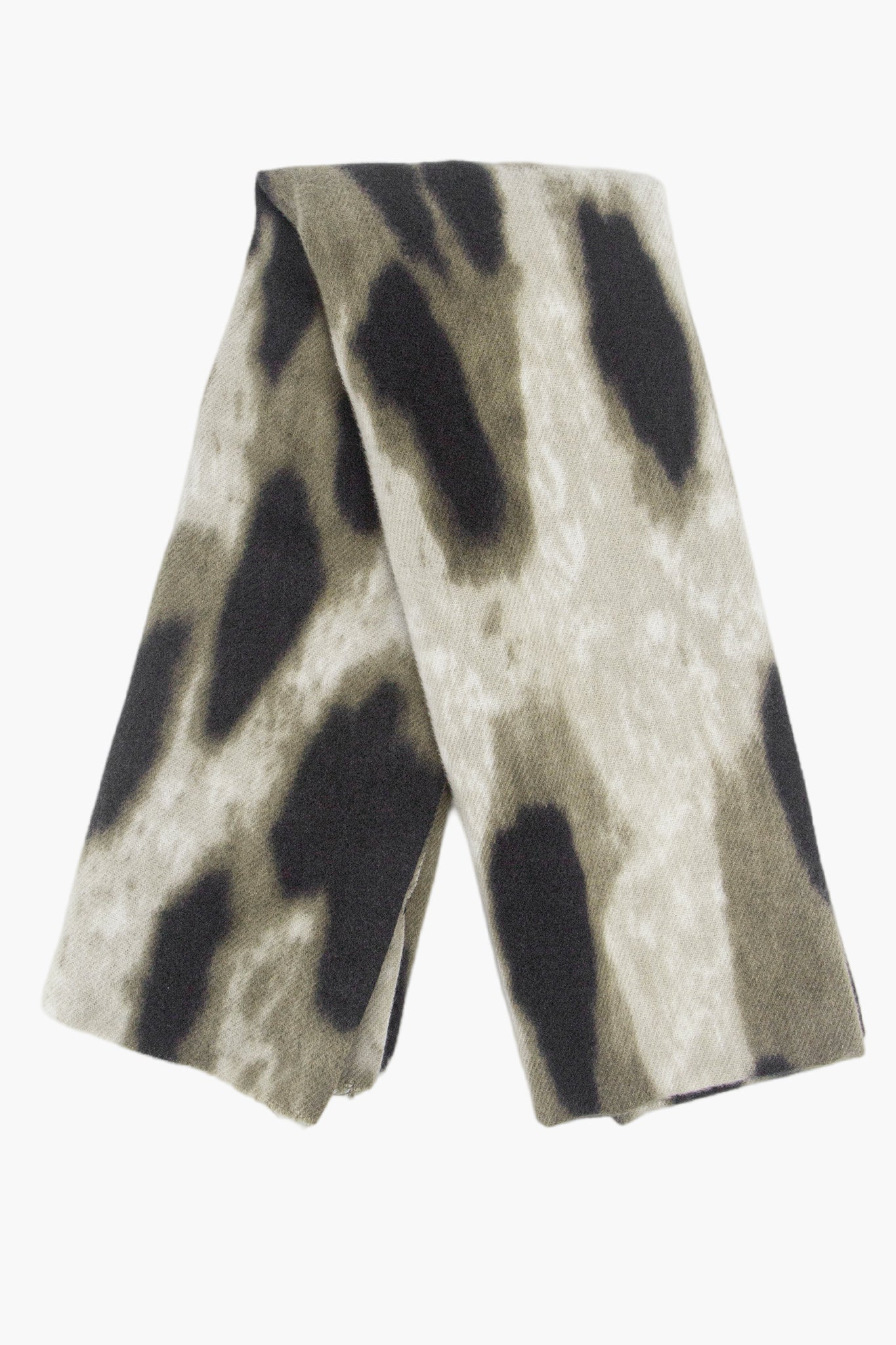 lois-khaki-leopard-lightweight-scarf-folded