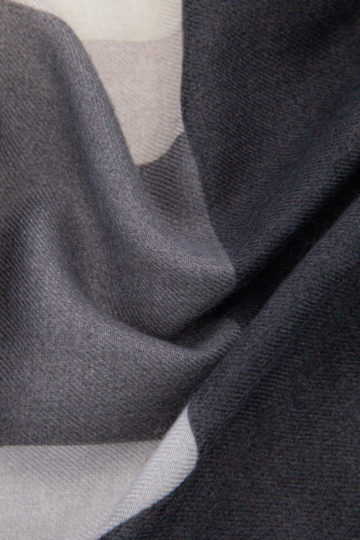 Geometric-Print-Lightweight-Scarf-in-Neutral