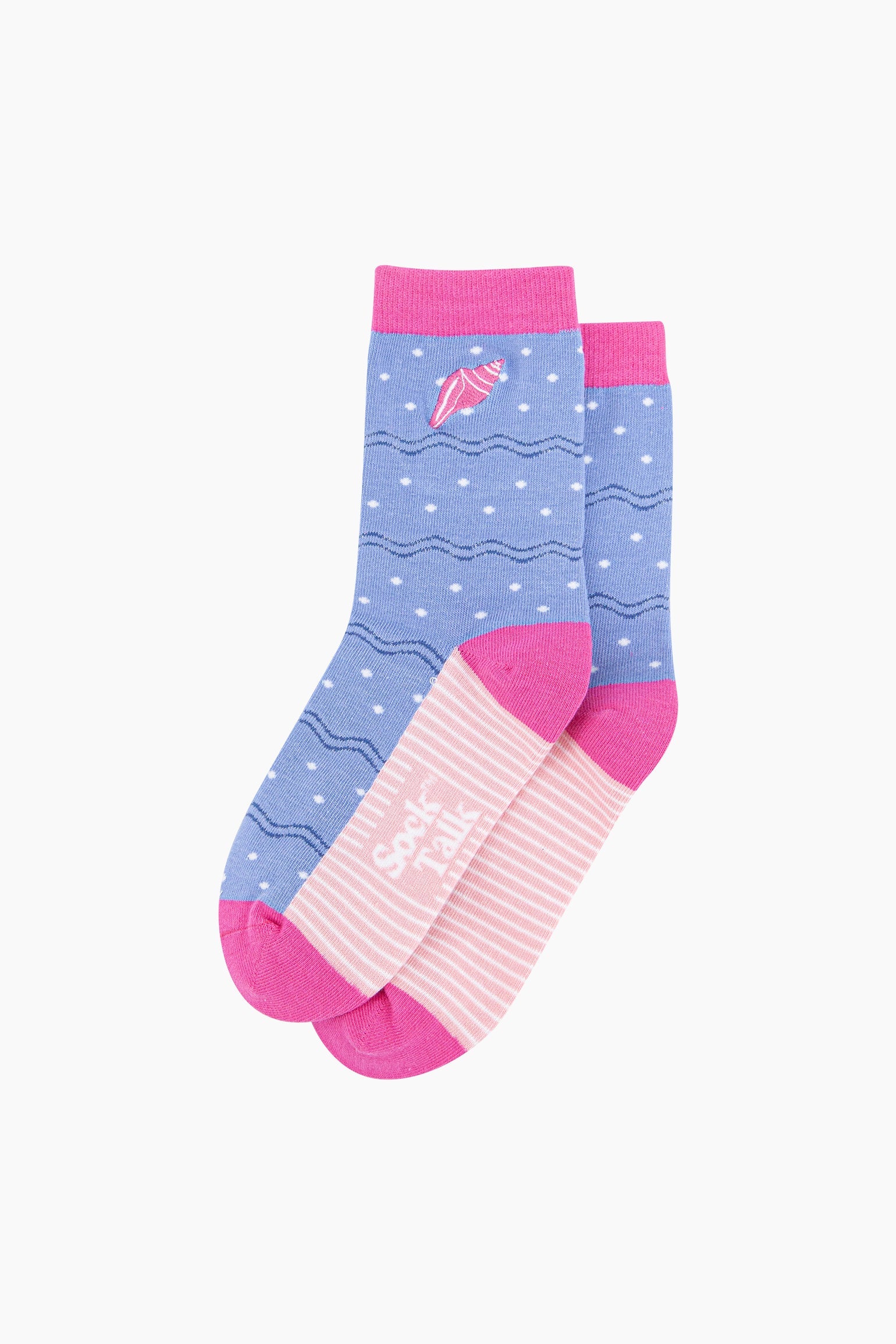 Embroidered-Conch-Shell-Combed-Cotton-Socks-in-Blue-Pink-Lying-Flat