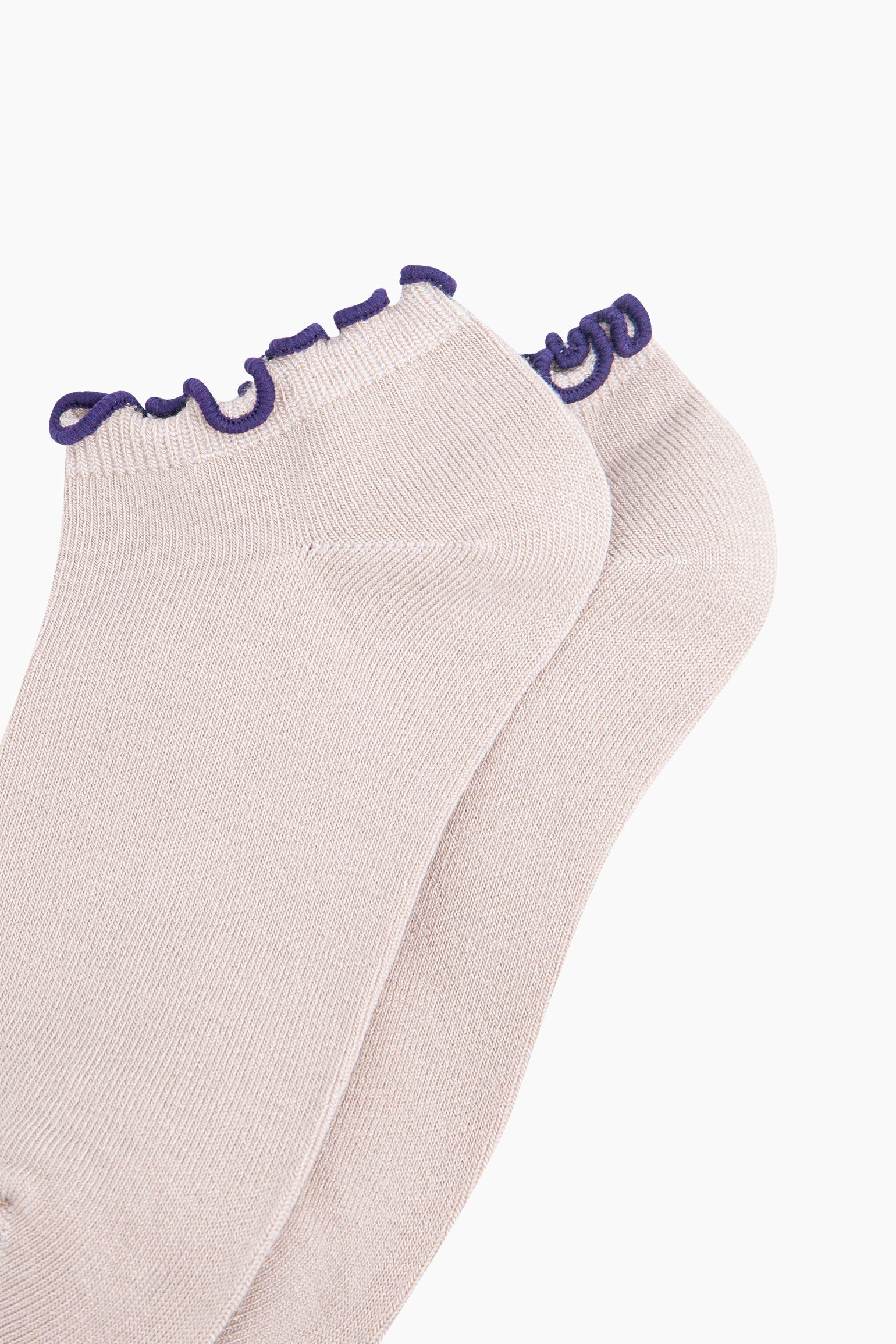 Frilly-Trim-Bamboo-Trainer-Socks-in-Beige-Brown-Closeup