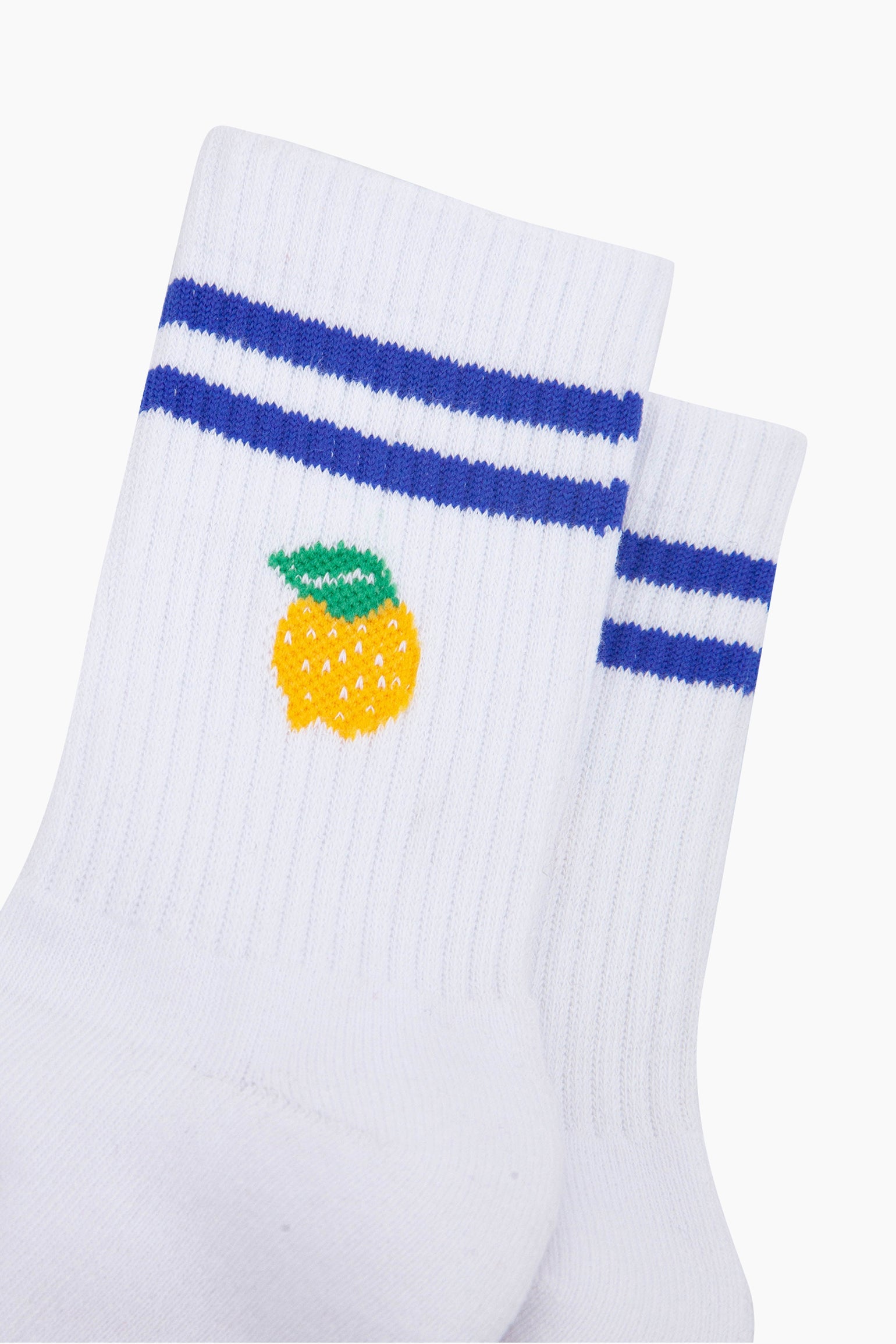 Lemon-Combed-Cotton-Sports-Socks-in-White-Closeup