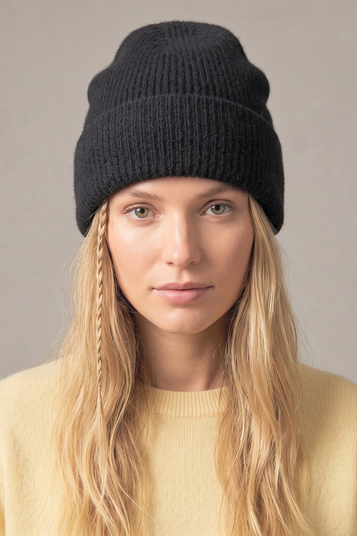 knitted-beanie-hat-black