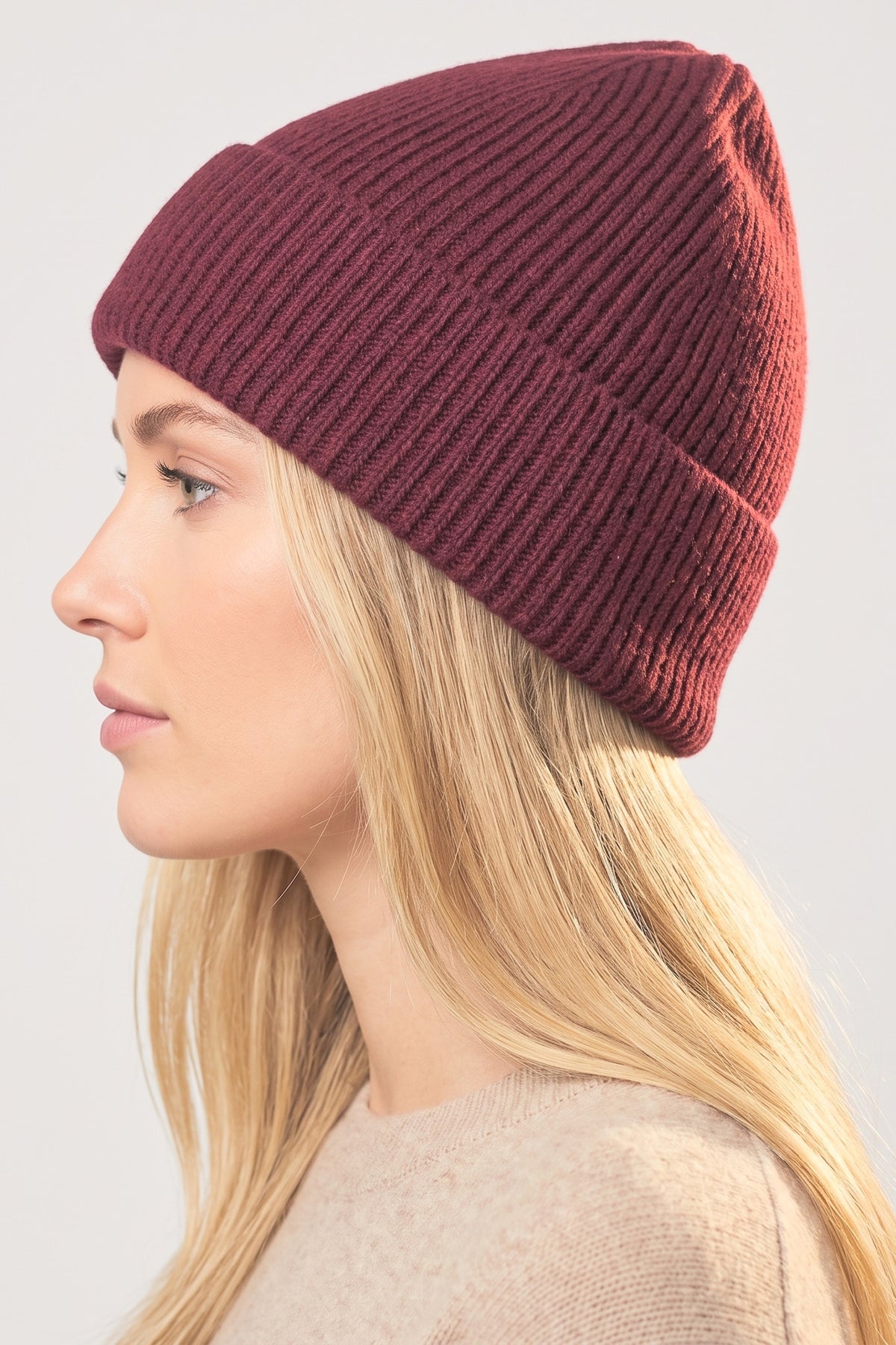 knitted-beanie-hat-berry