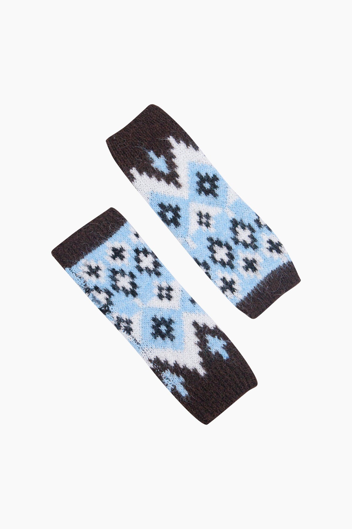 Nordic-Print-Wrist-Warmer-in-Brown/Blue