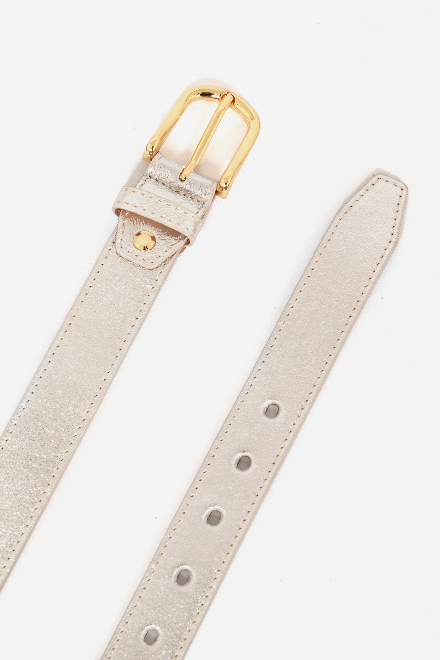 plain silver 3cm metallic leather belt with cut out notches and gold buckle and pin