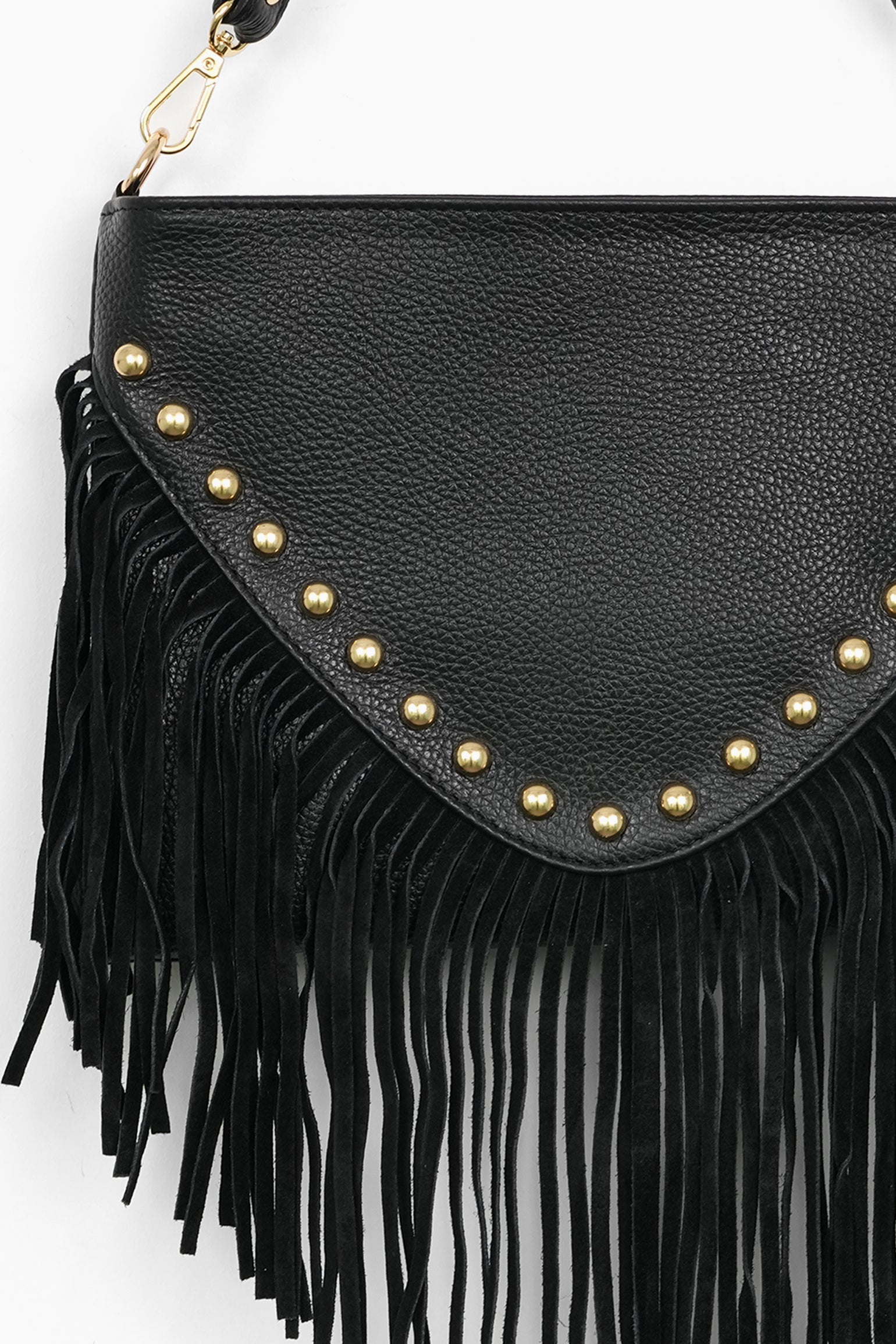Suede-Fringed-Crossbody-Bag-Italian-Leather-in-Black-Close-Up-Showing-Suede-Fringing