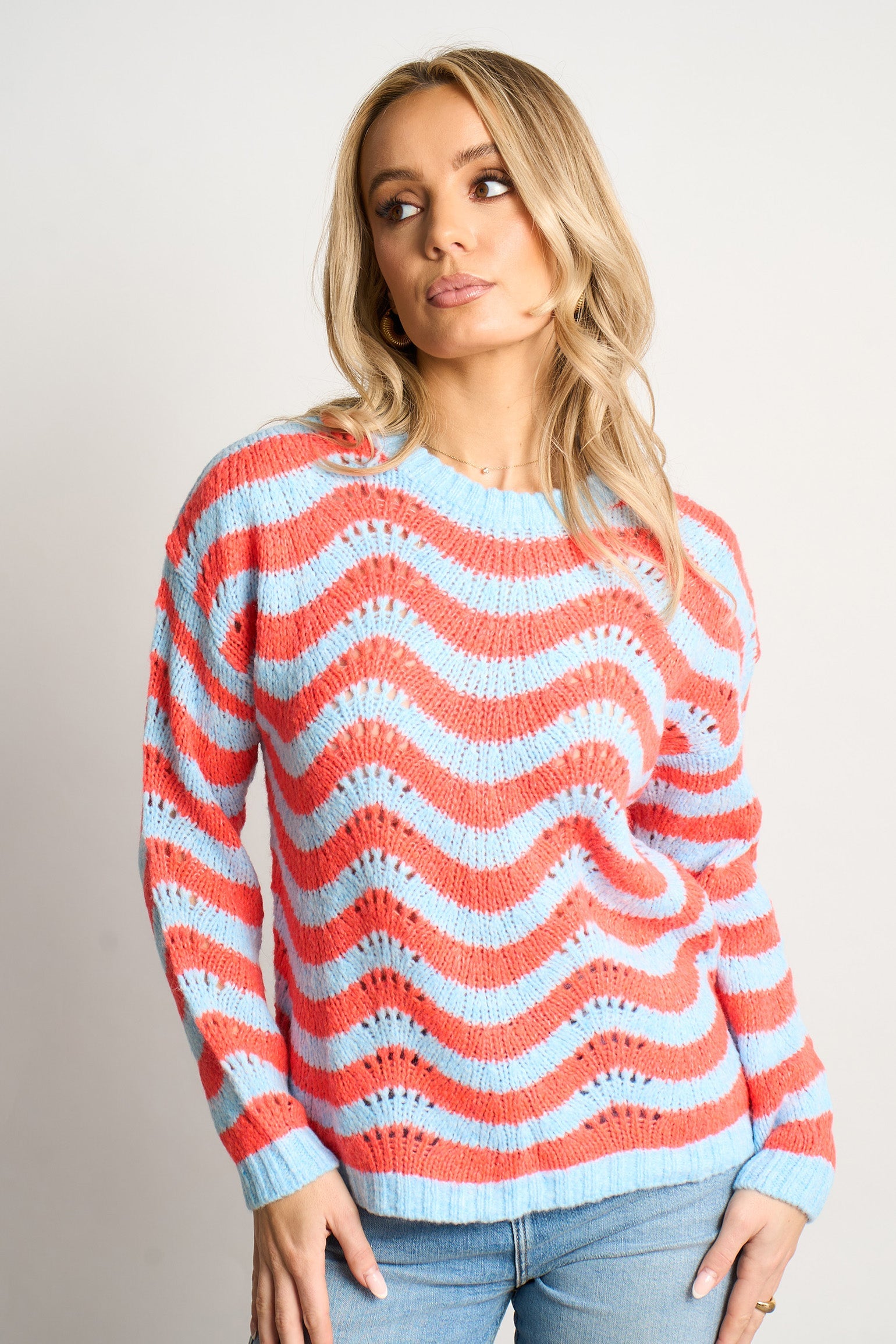 Wave-Stripe-Scalloped-Italian-Wool-Blend-Jumper-in-Blue/Coral-front