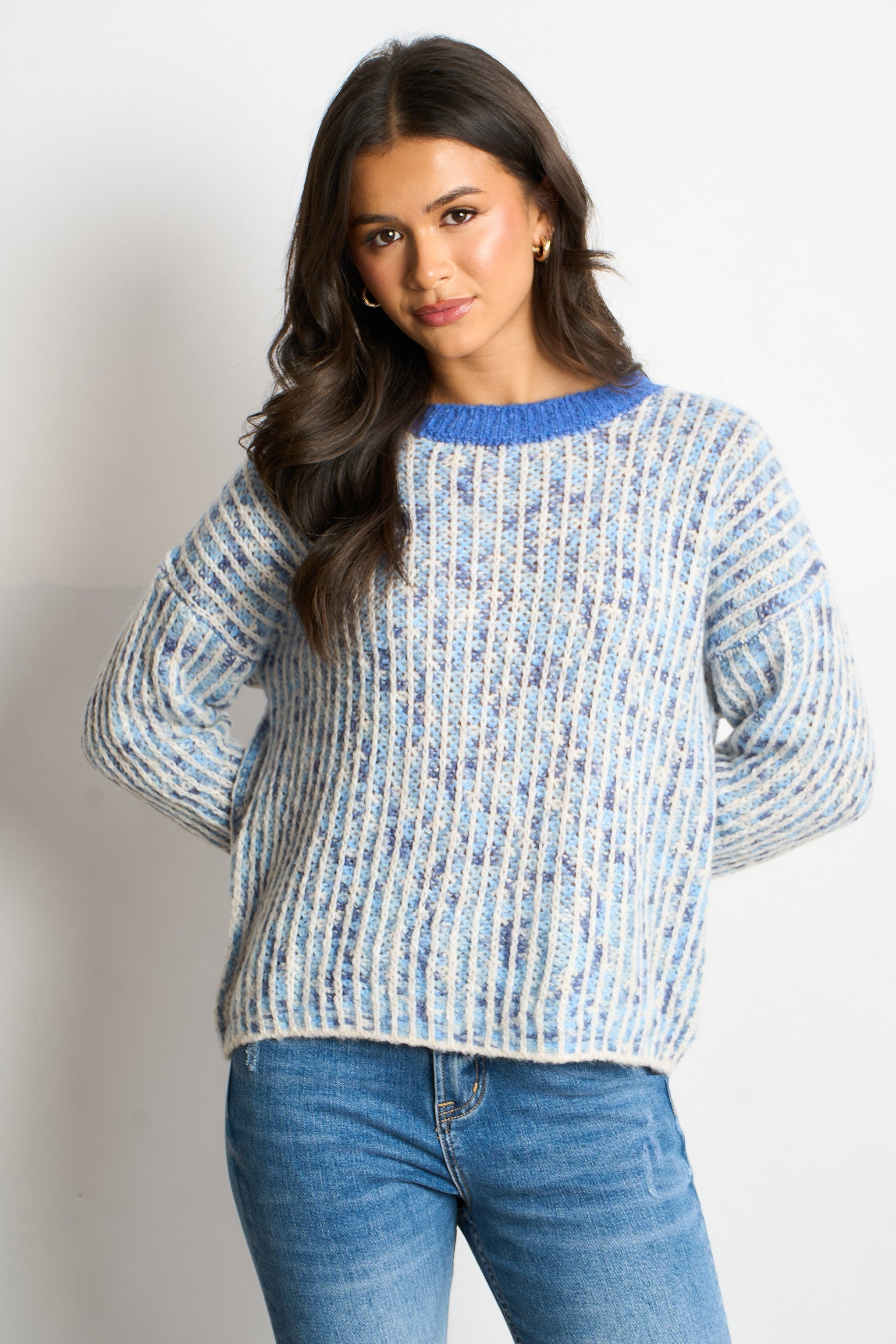 Speckled-Italian-Wool-Blend-Jumper-in-Blue-model
