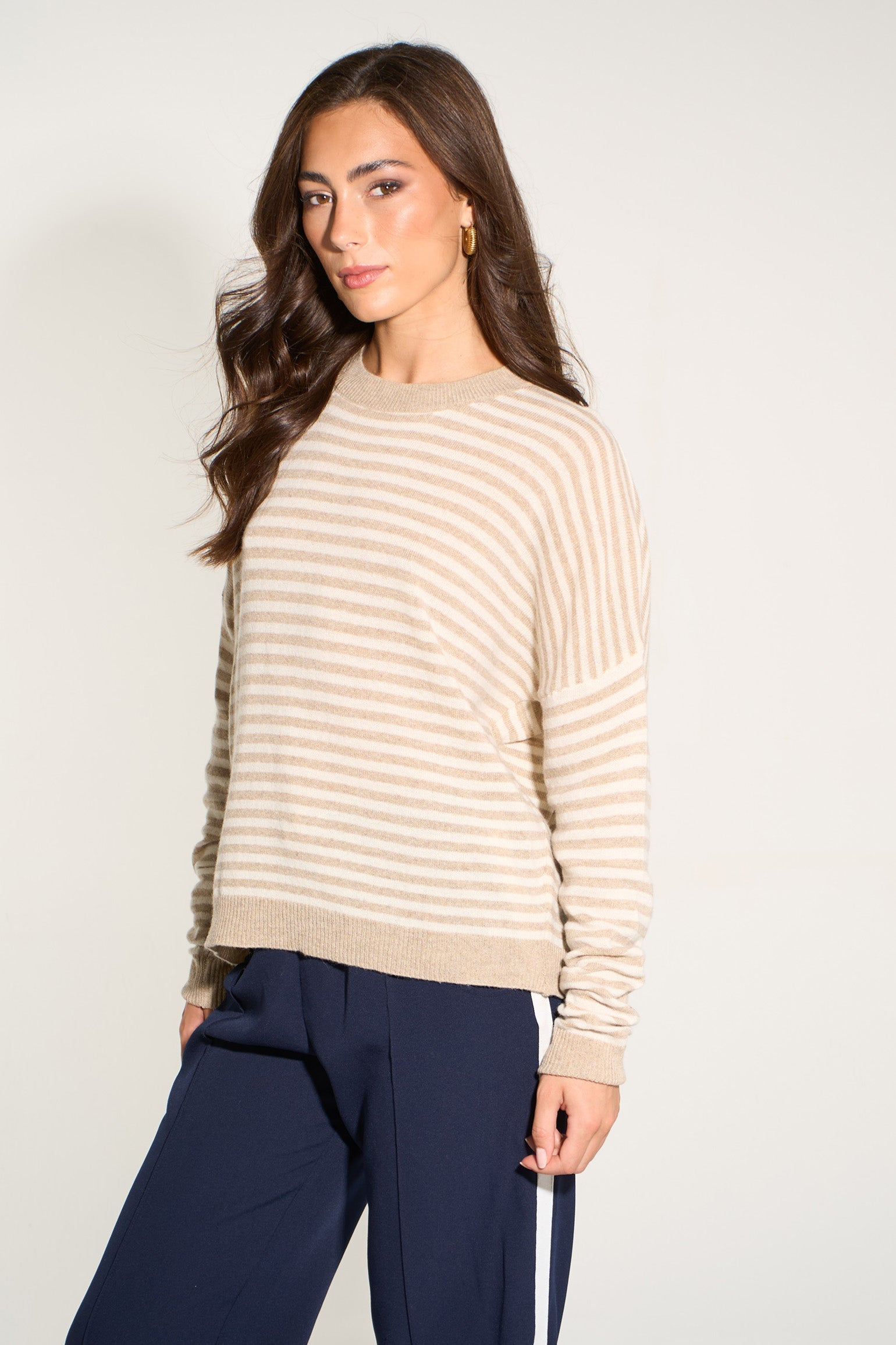 Striped-Long-Sleeve-Italian-Cashmere-Wool-Blend-Jumper-in-Beige/Cream