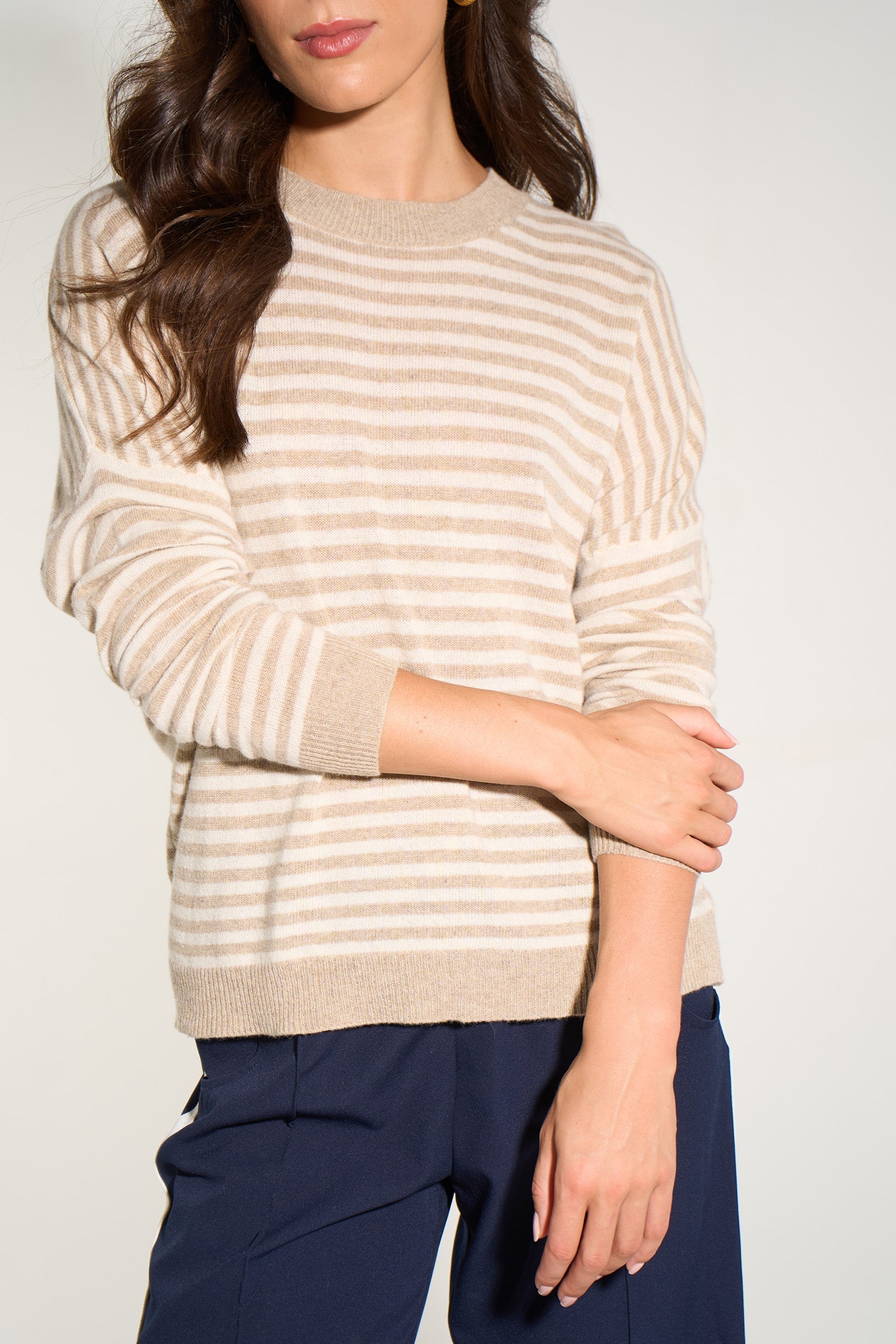 Striped-Long-Sleeve-Italian-Cashmere-Wool-Blend-Jumper-in-Beige/Cream