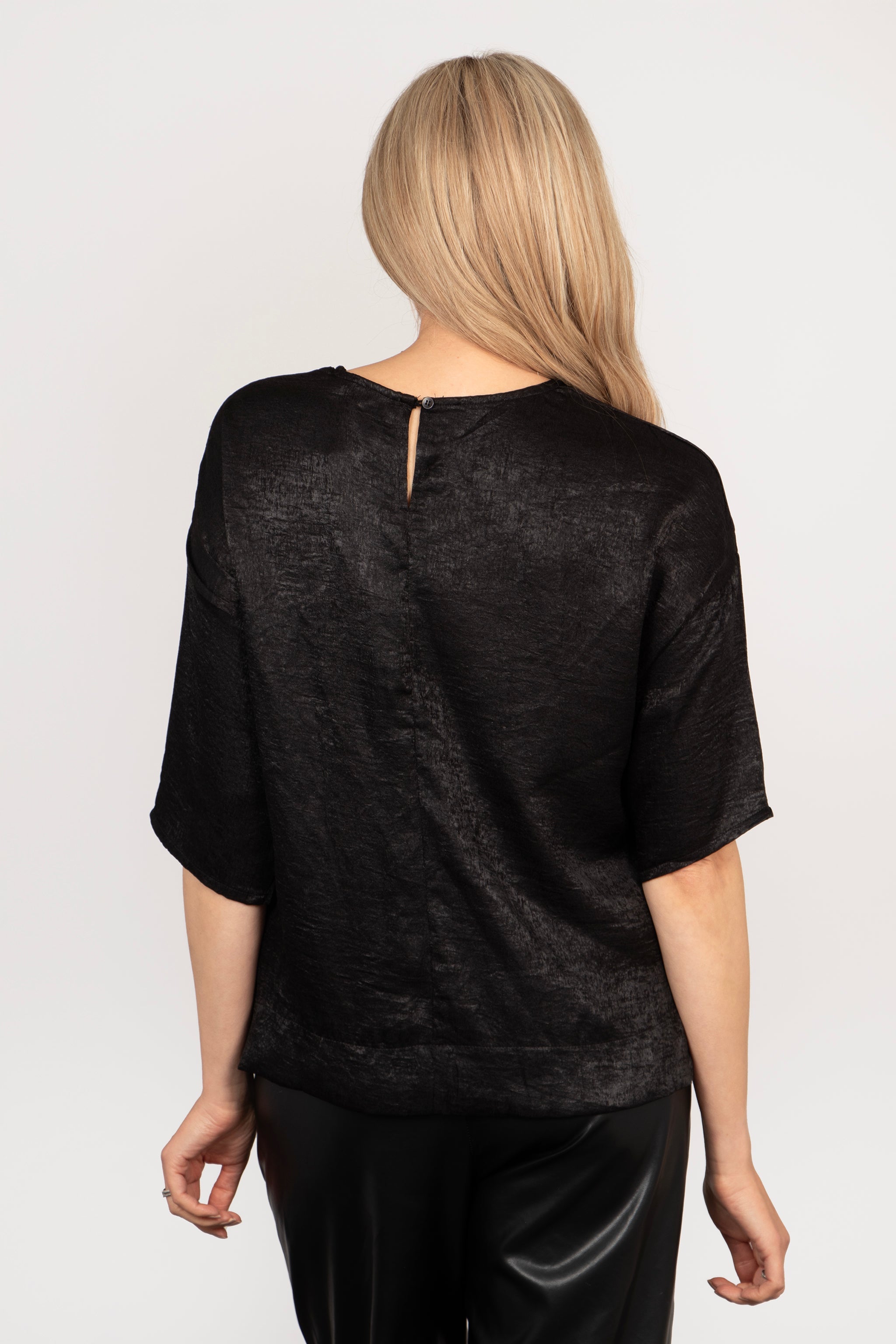 Remi Drop Shoulder Box Top - Black, Metallic