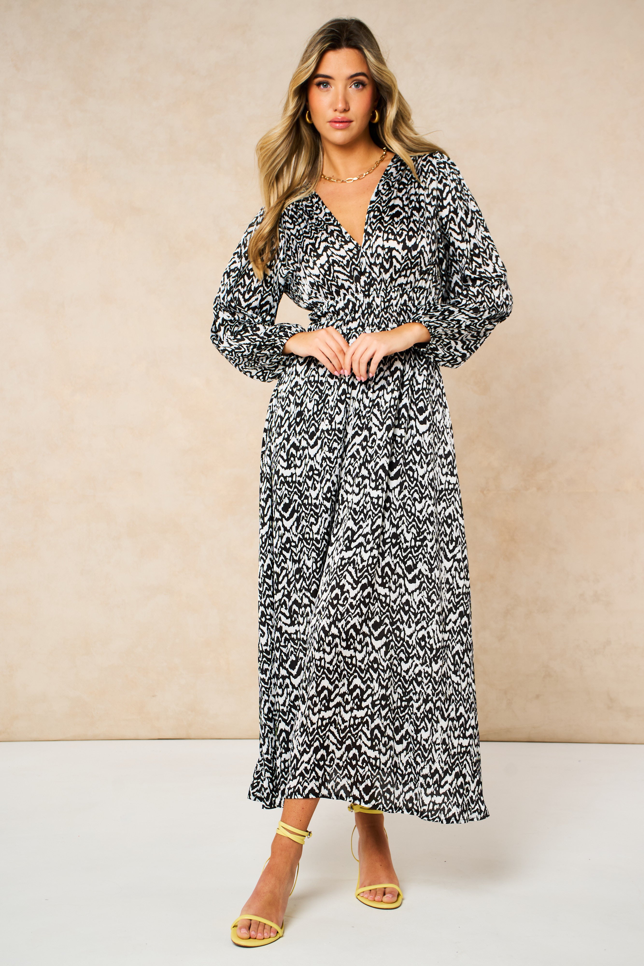 Sarta Jordan Maxi Dress Long Sleeve V-Neck Black White Summer Wedding