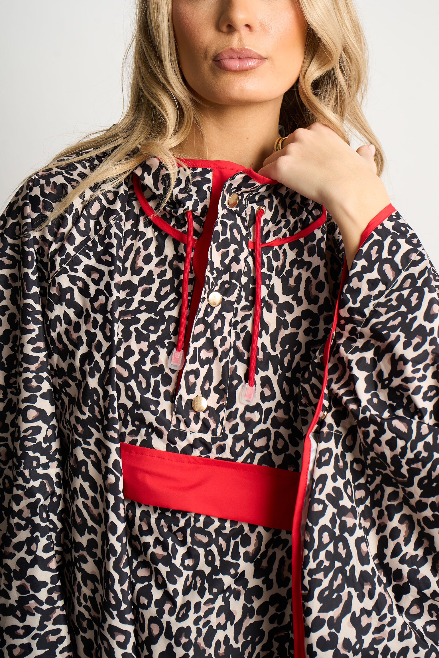 aspen-rain-poncho-cream-red-leopard-print