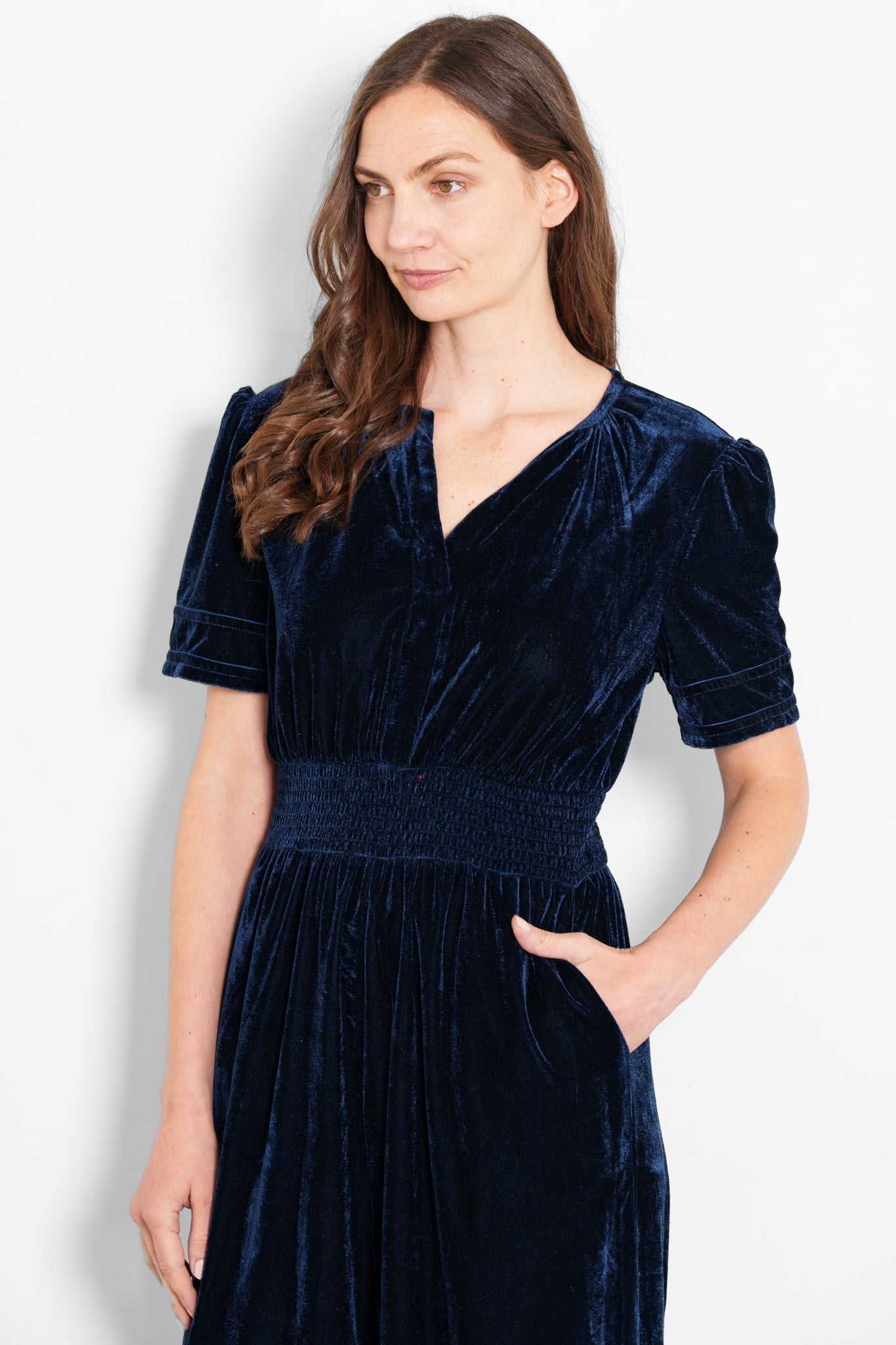 lydia-v-neck-jumpsuit-navy-blue-velvet-pockets-side