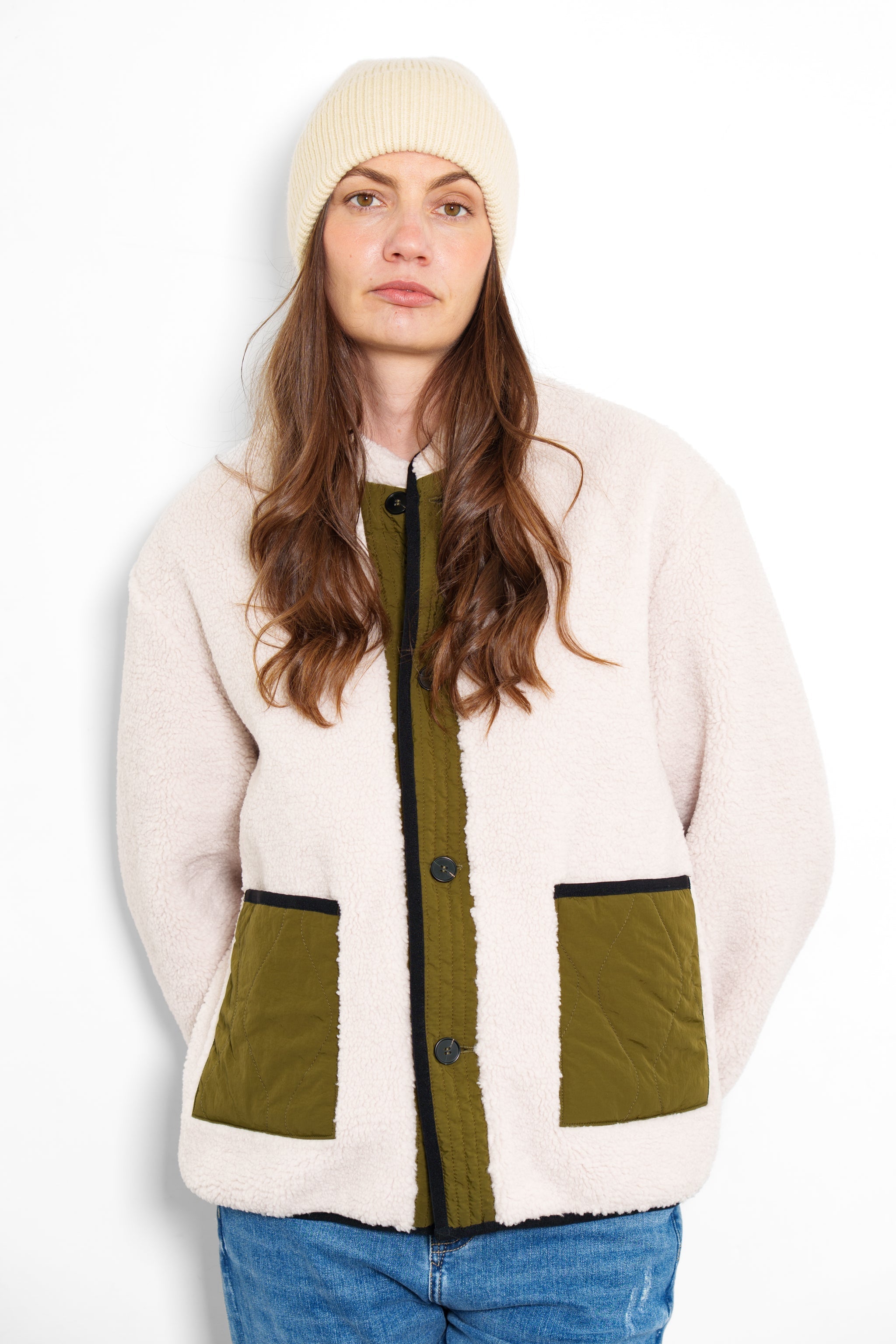 connie-reversible-jacket-khaki-cream-borg-model-fleece-showing
