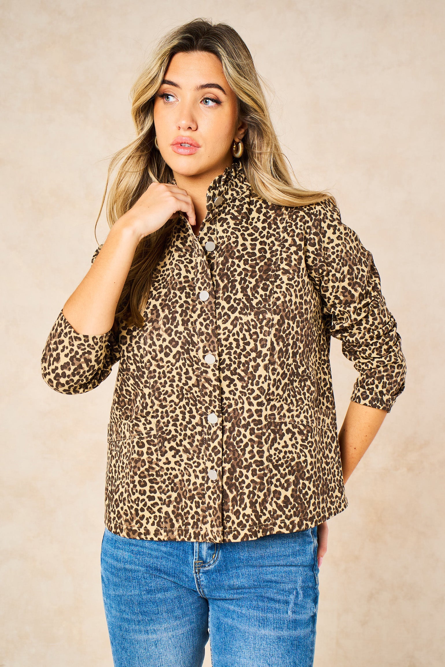 Leopard-Print-Frill-Collar-Jacket-in-Neutral-front