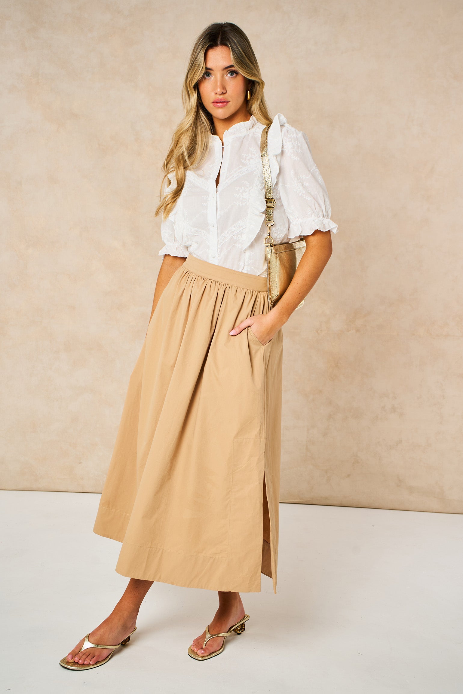 Cotton-Midaxi-Skirt-in-Beige-styled