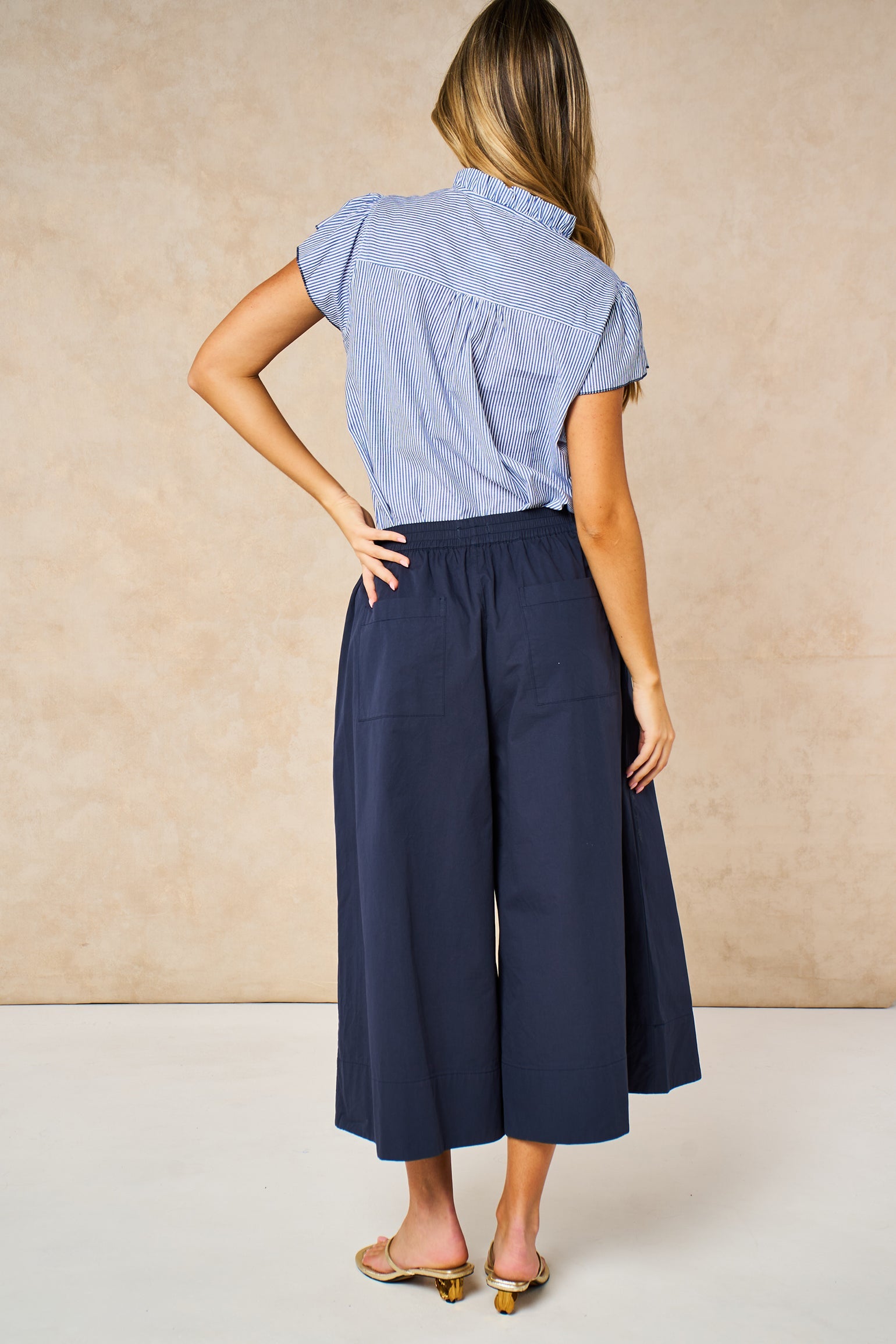 Cropped-Wide-Leg-Cotton-Trousers-in-Navy-Blue-Back