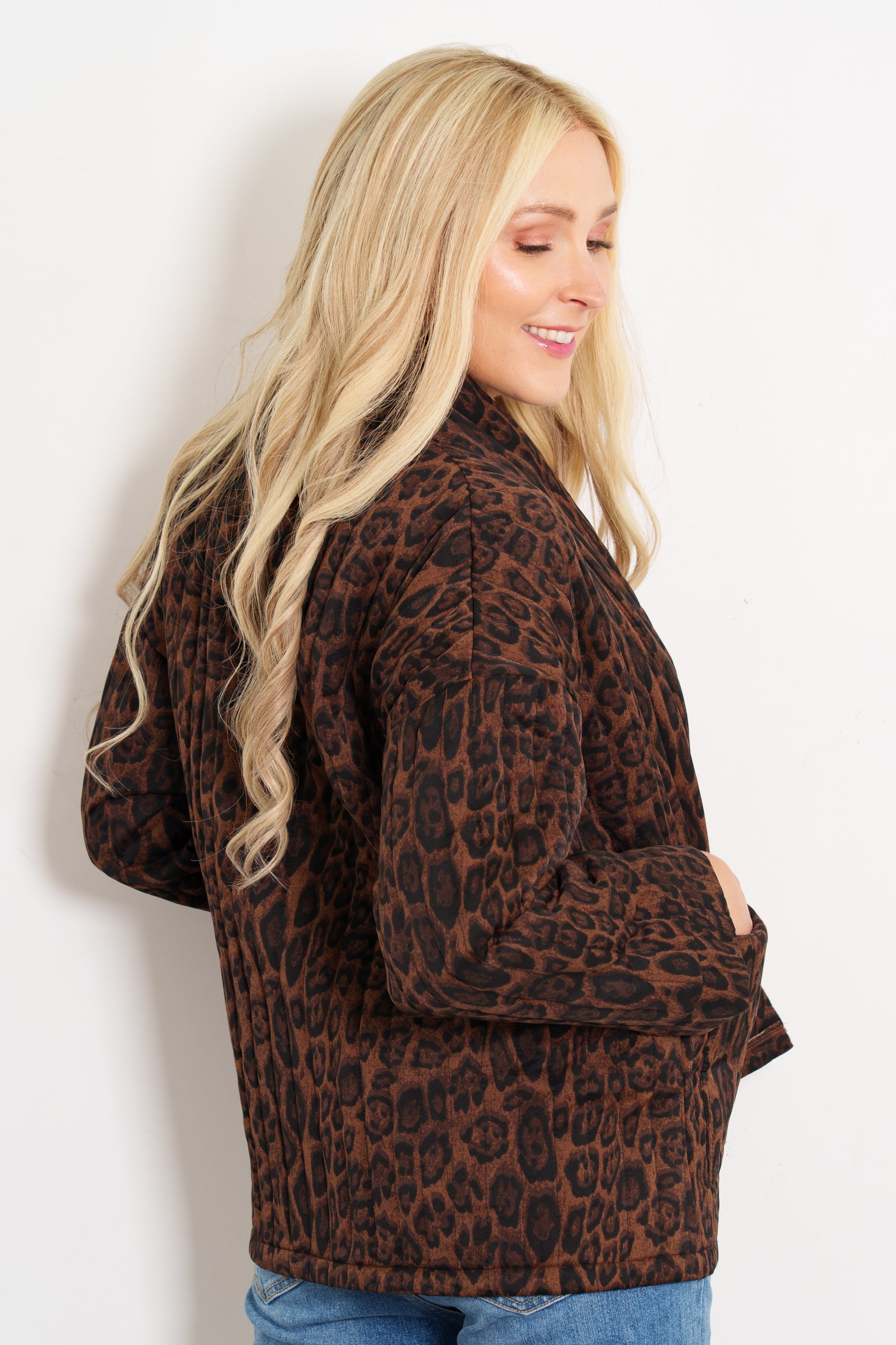 arwen-kimono-jacket-brown-quilted-leopard-rear-animal-print-patterned