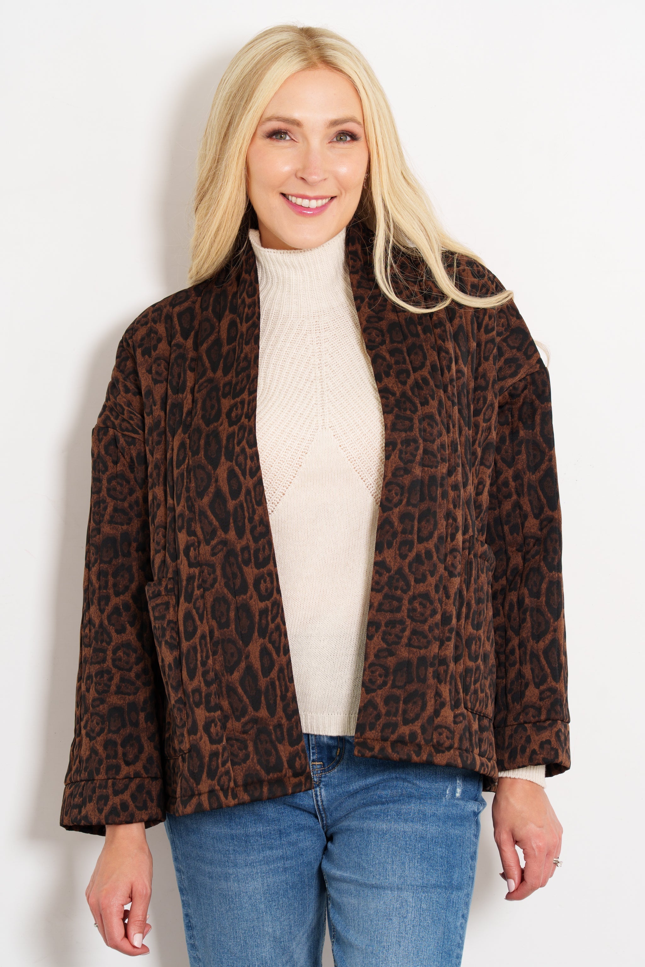 arwen-kimono-jacket-brown-quilted-leopard-model-front-view