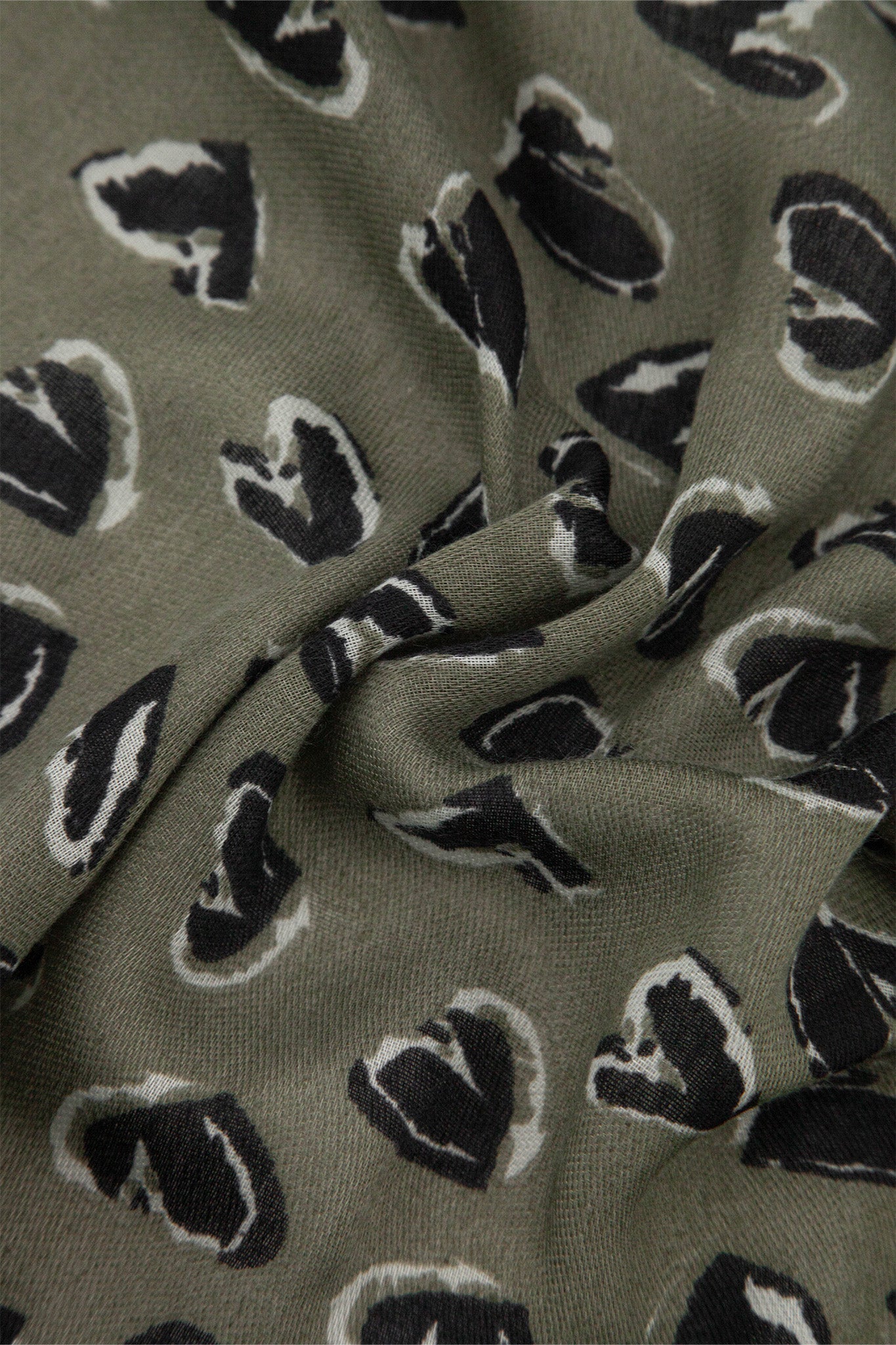 kara-khaki-black-hearts-lightweight-scarf-close-up-fabric