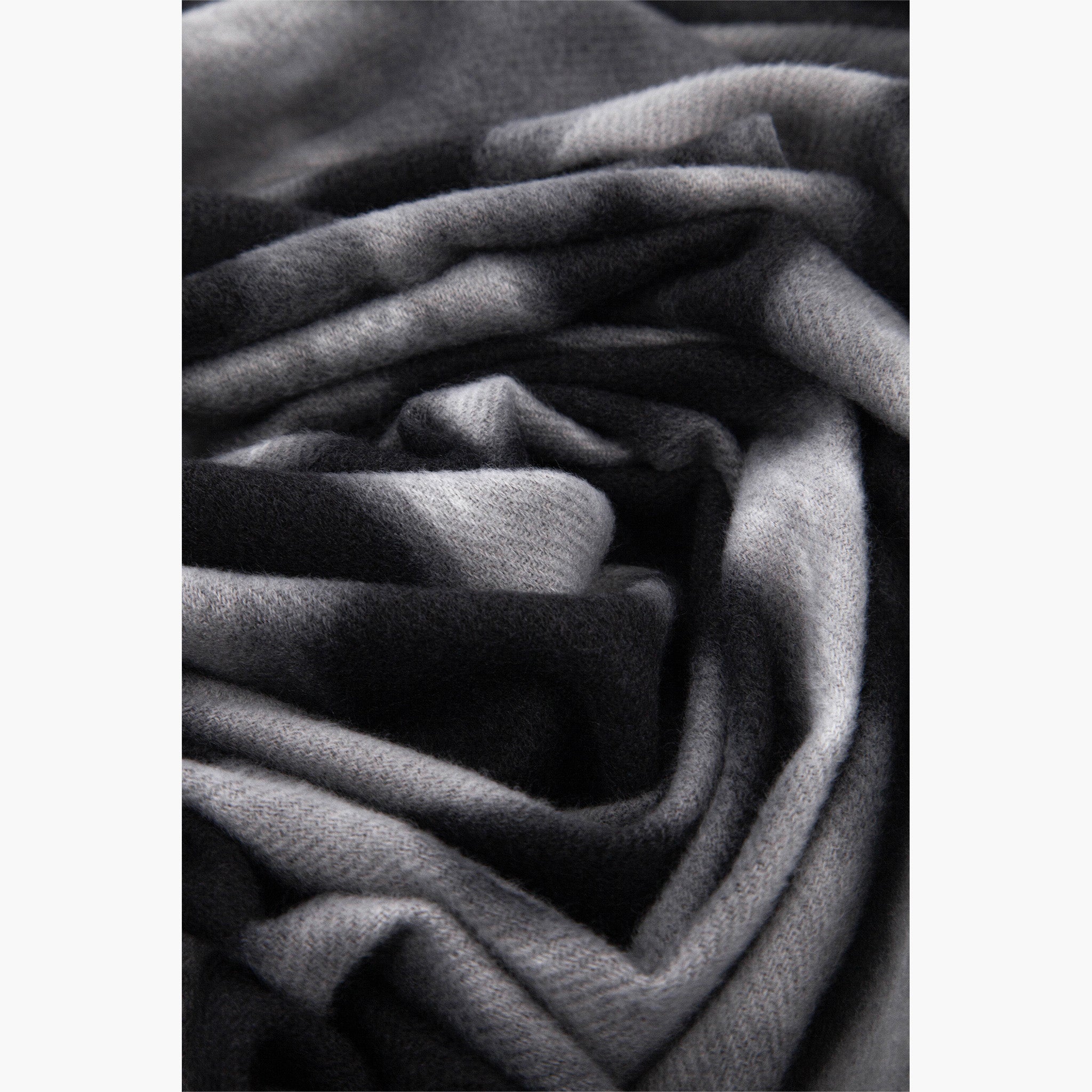 lois-grey-leopard-lightweight-scarf-close-up-material