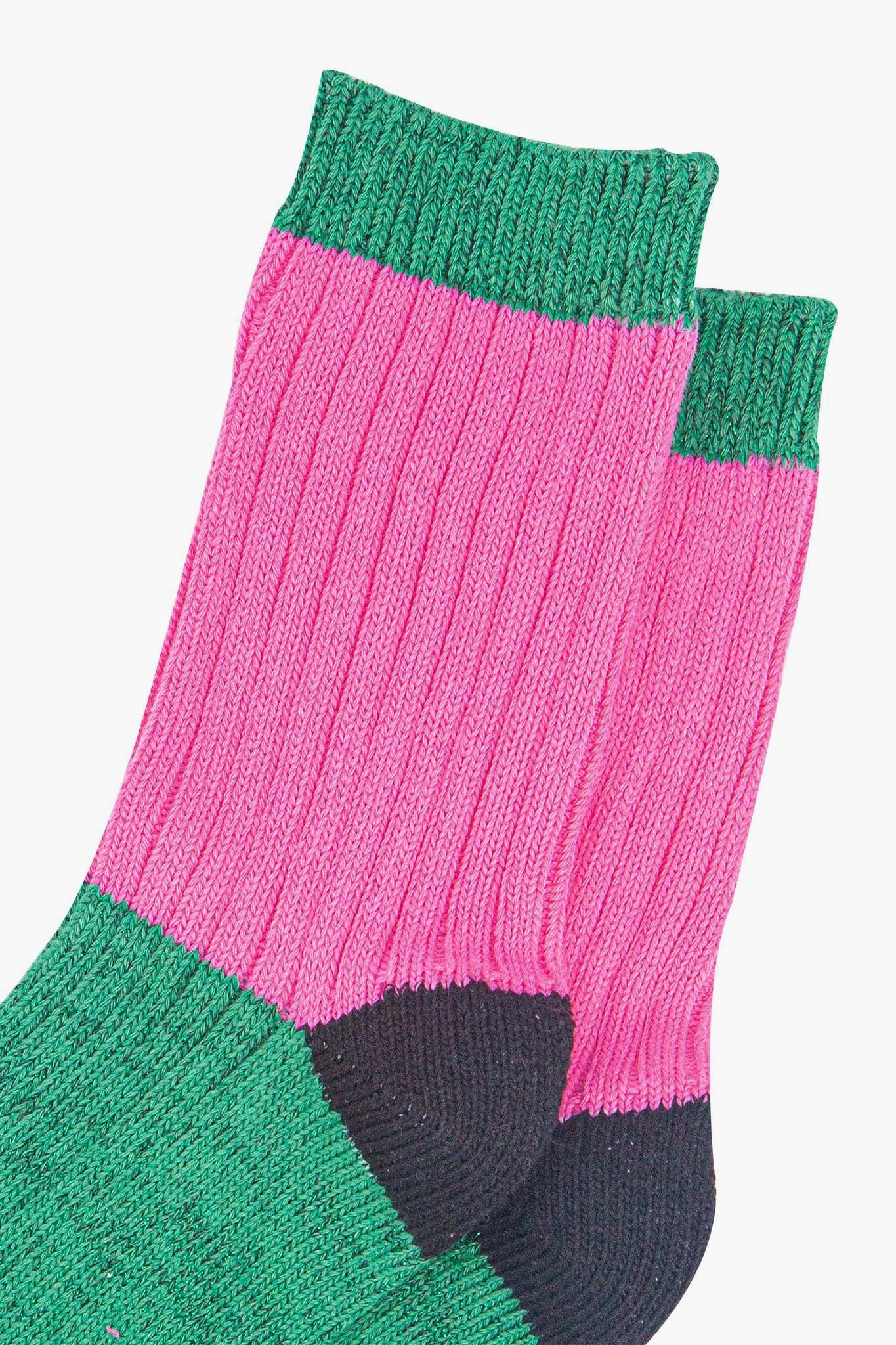 womens-mid-calf-socks-pink-green-colour-block-close-up-ribbed