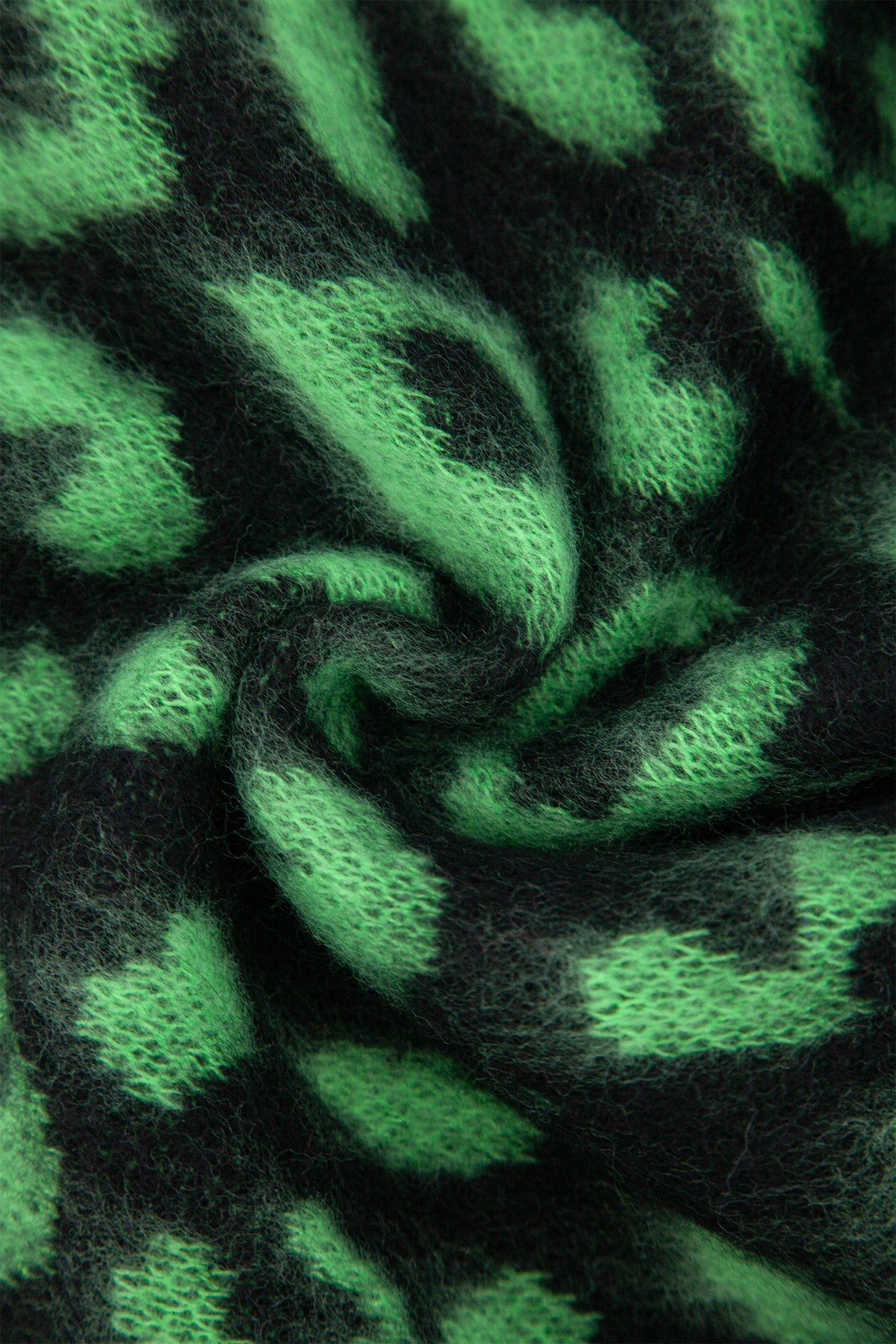 nico-black-lime-leopard-heavyweight-scarf-close-up-knitted-material
