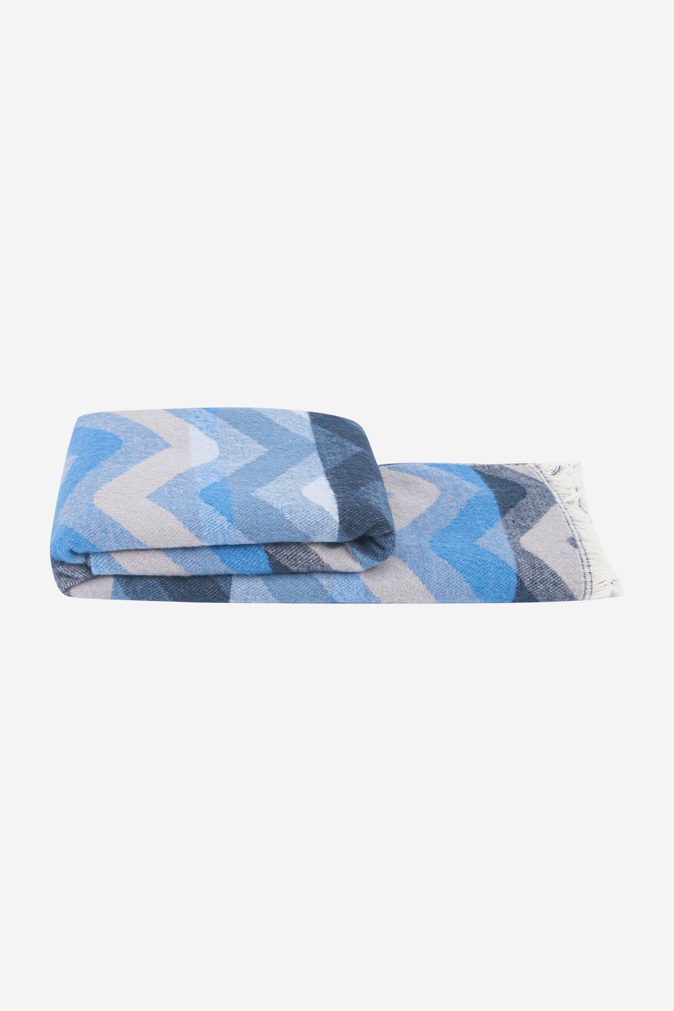 bowie-blue-zig-zag-heavyweight-scarf-folded-winter-weight