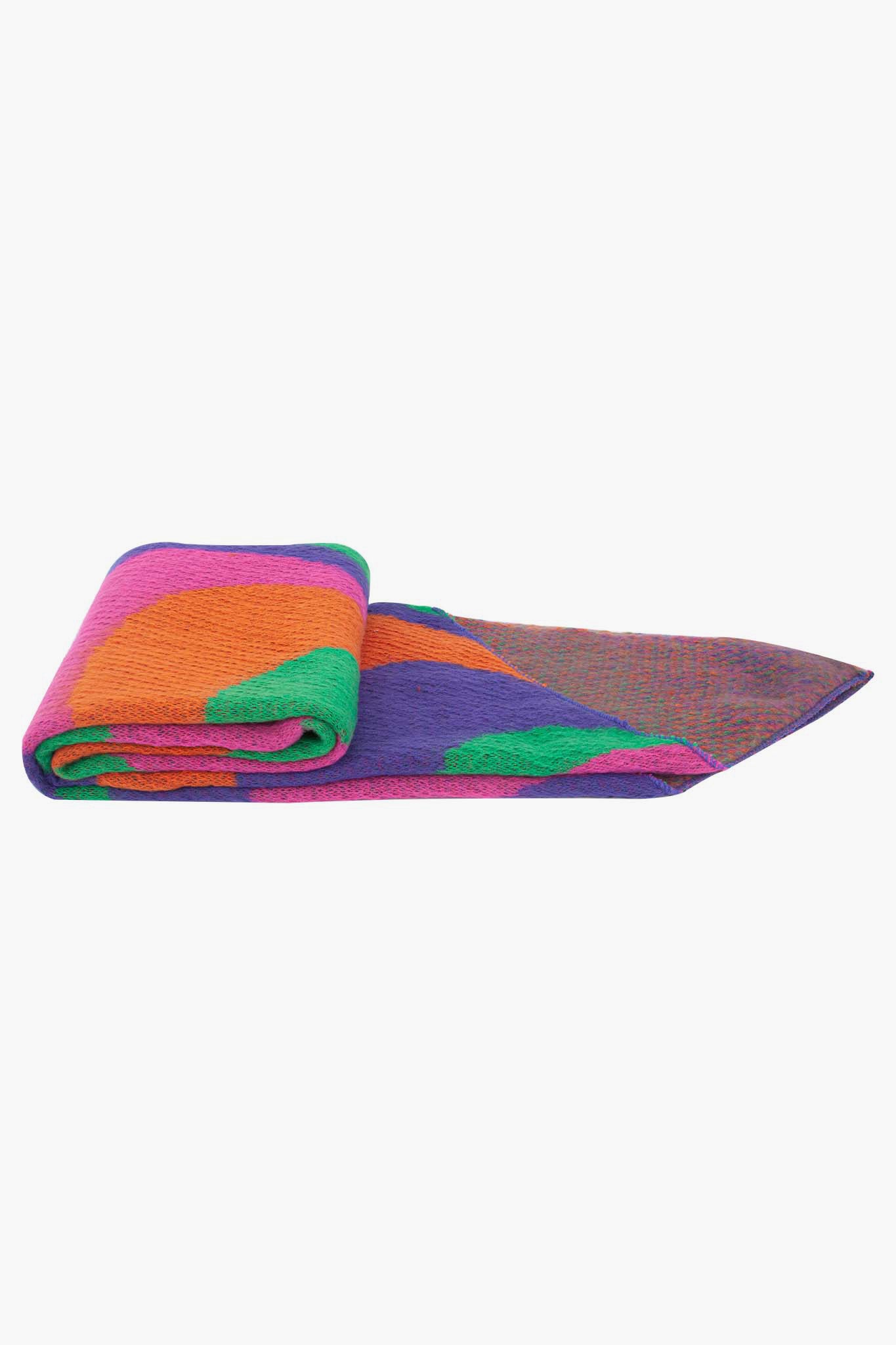 ramona-multi-colour-waves-heavyweight-scarf-folded-winter-weight