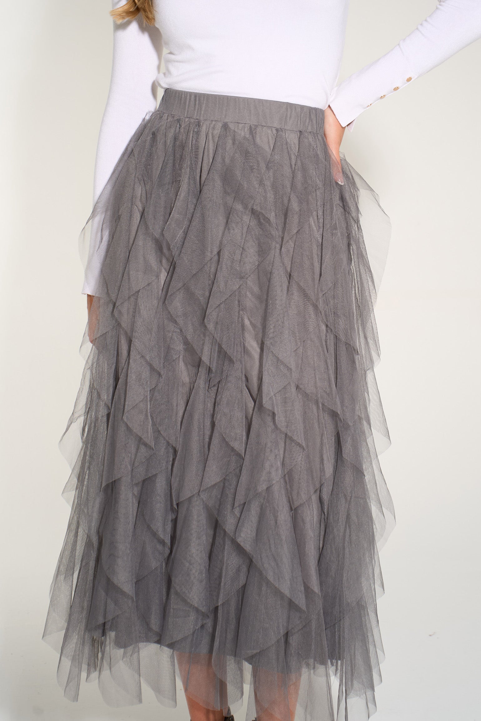 Plain-Layered-Tulle-Maxi-Skirt-in-Dark-Grey
