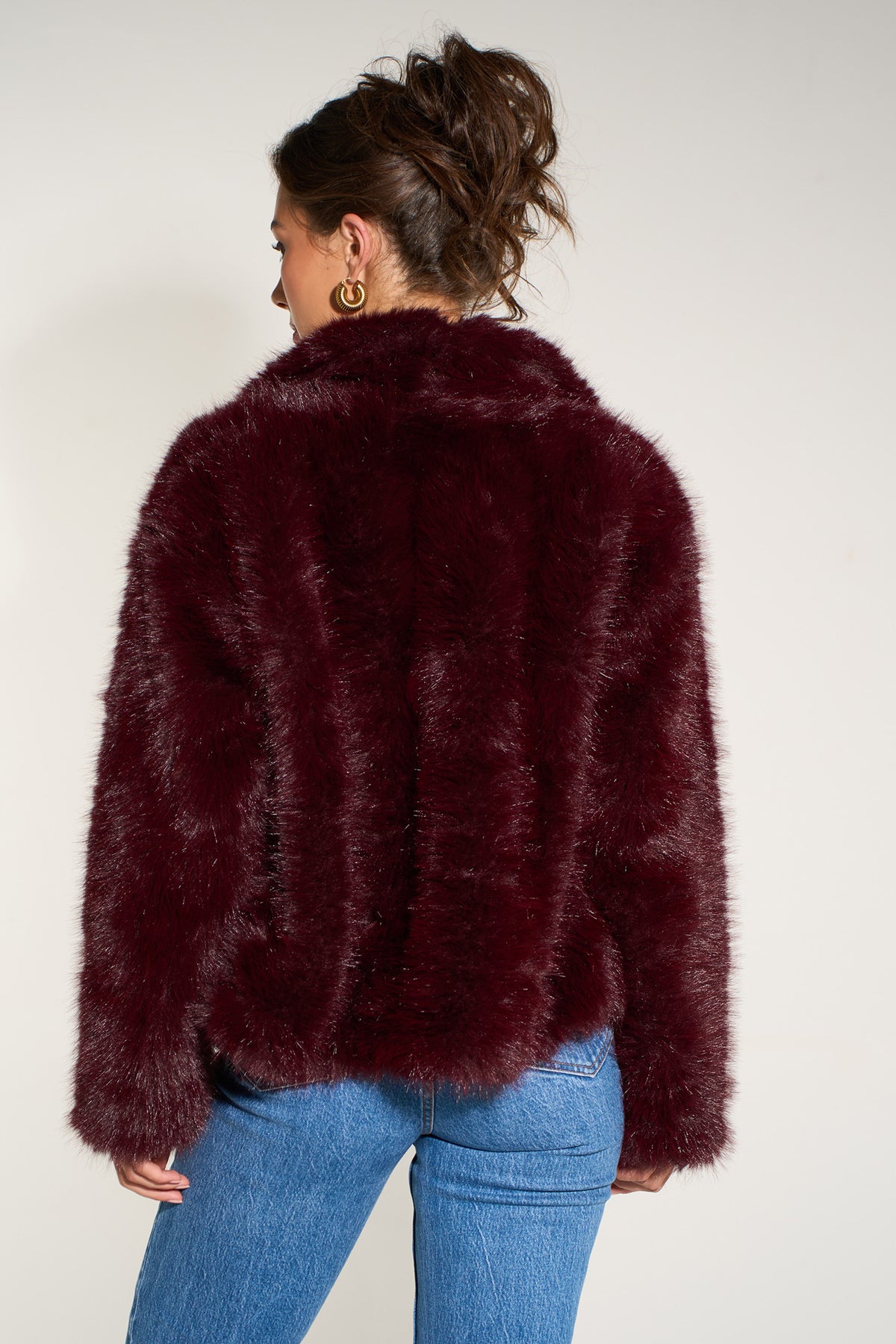 monroe-shawl-collar-jacket-berry-faux-fur