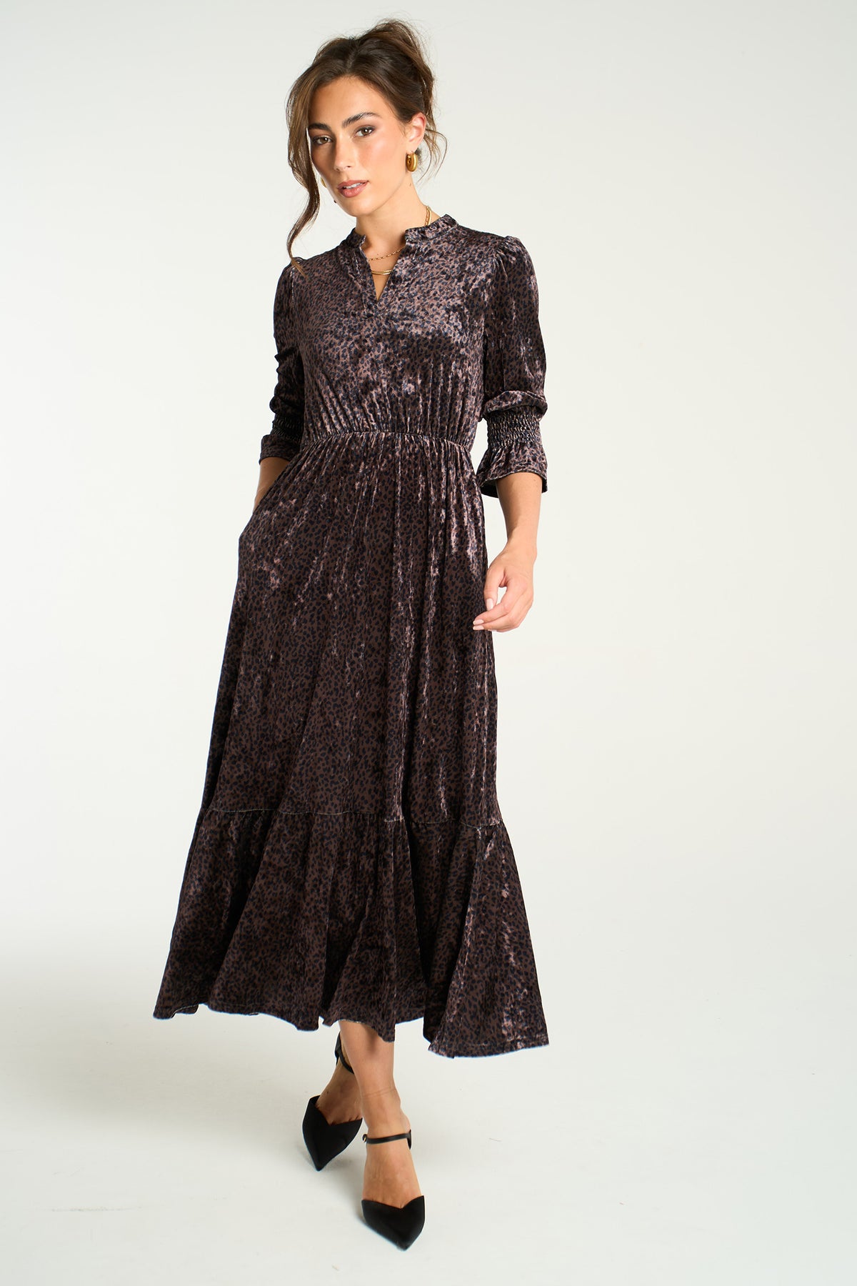 v-neck-midaxi-dress-brown-velvet-leopard