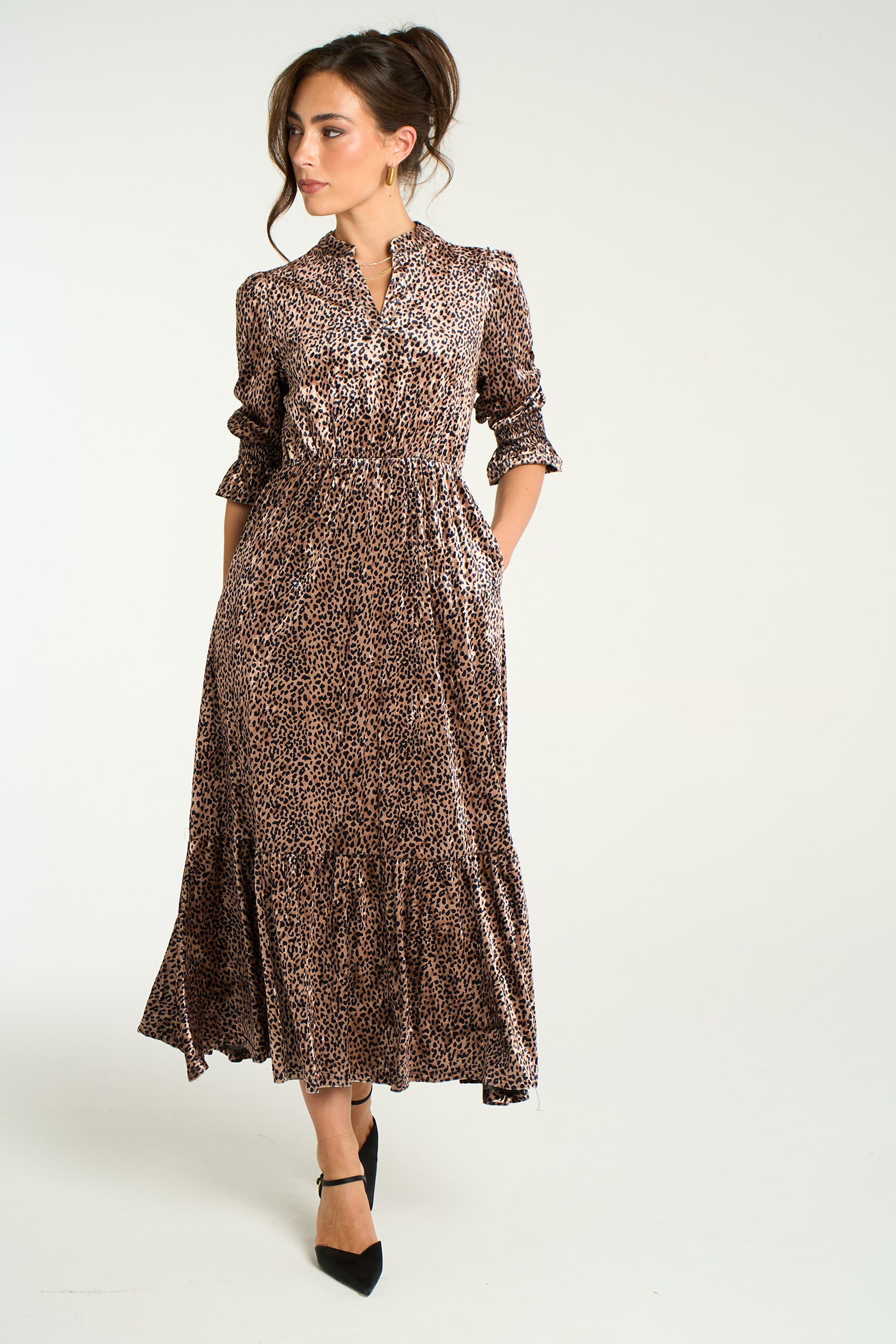 v-neck-velvet-leopard-midaxi-dress
