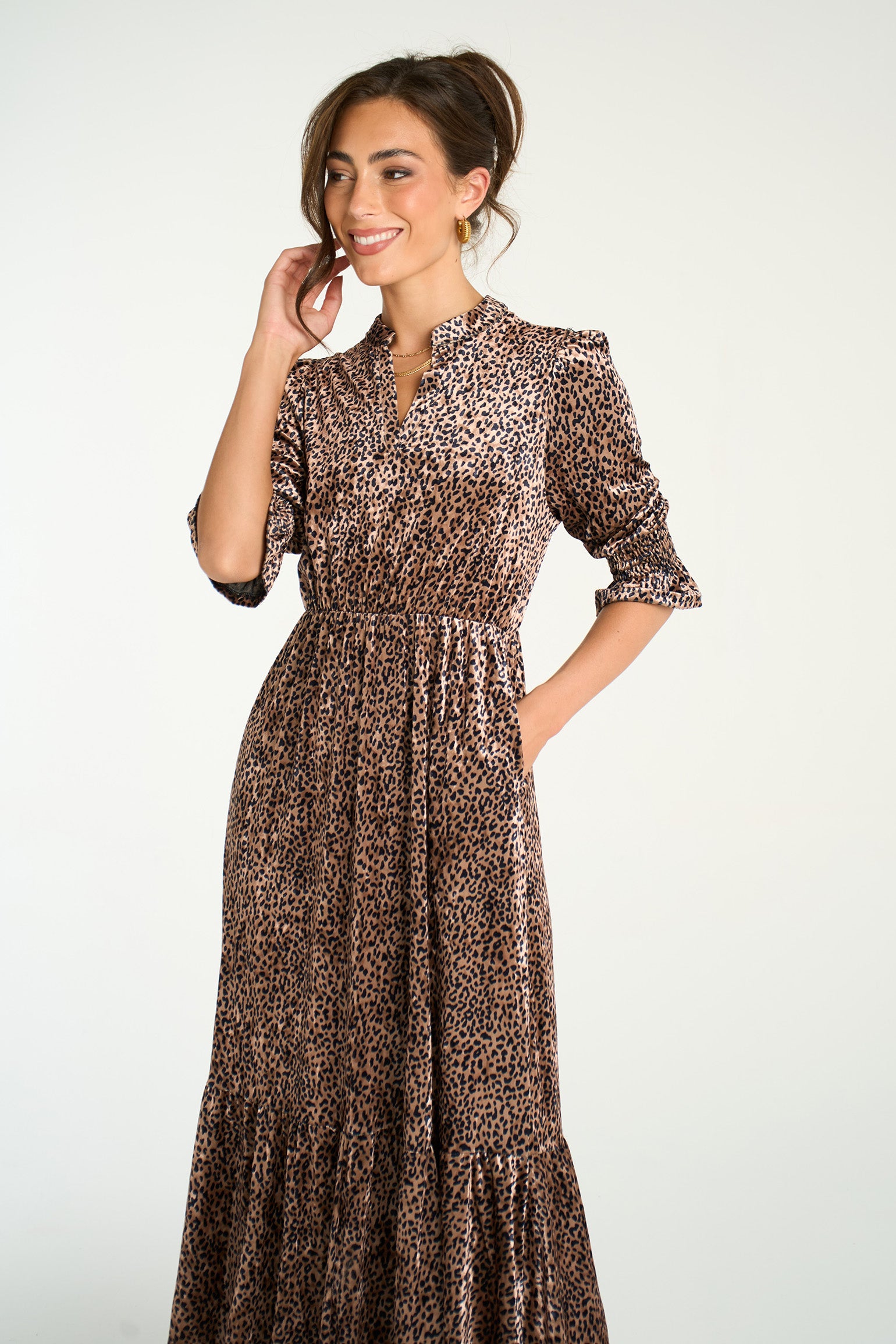 v-neck-velvet-leopard-midaxi-dress