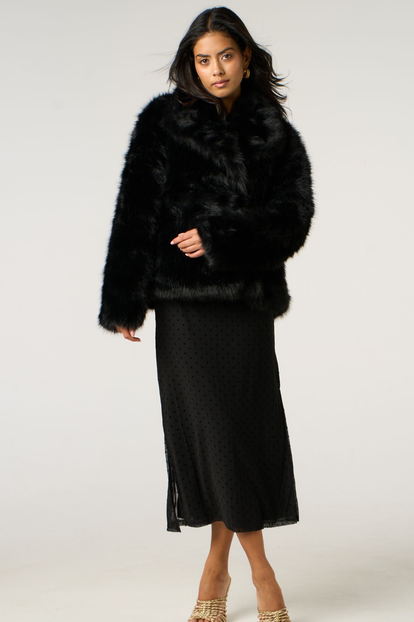 monroe-shawl-collar-jacket-black-faux-fur-4