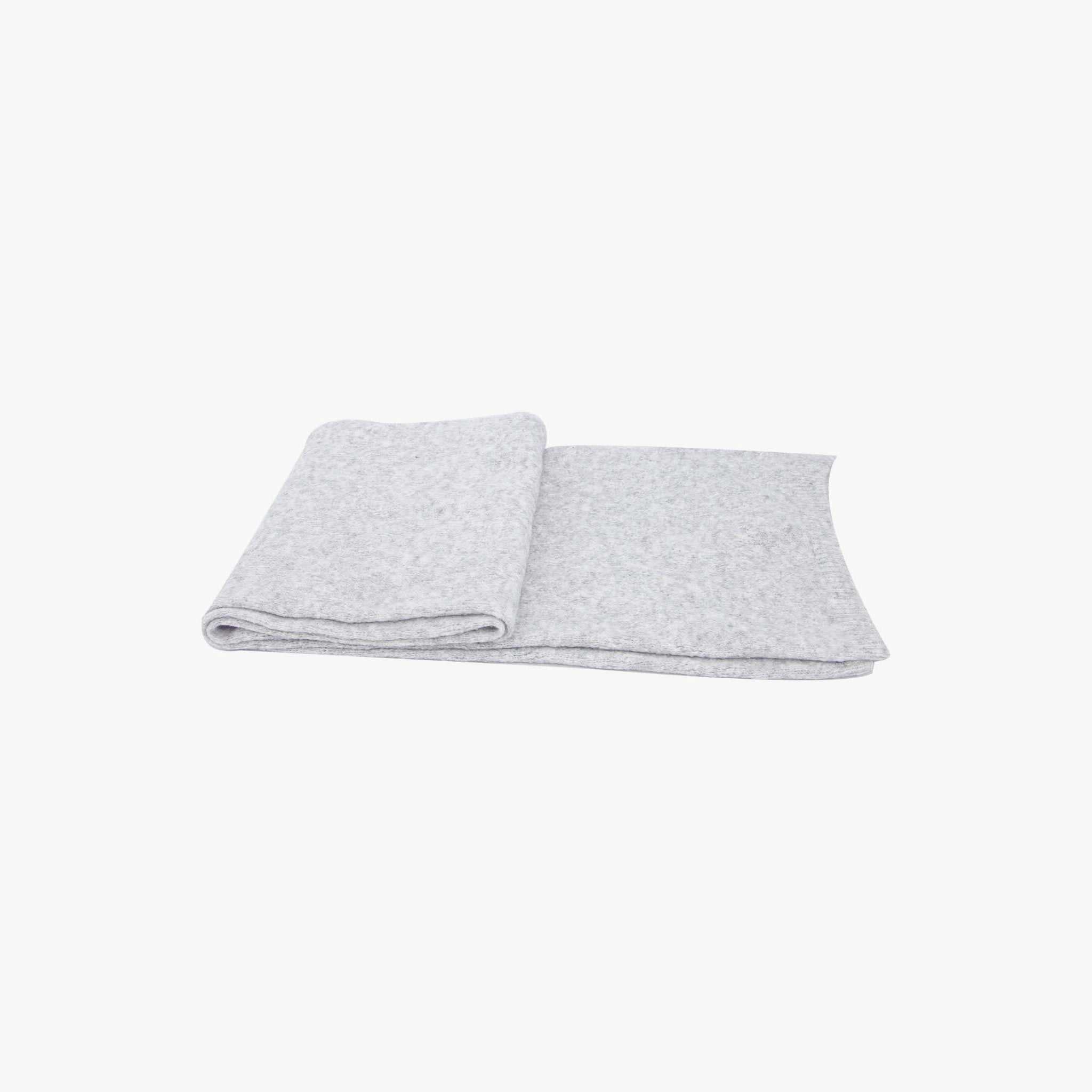 hadley-light-grey-wool-blend-heavyweight-scarf-folded